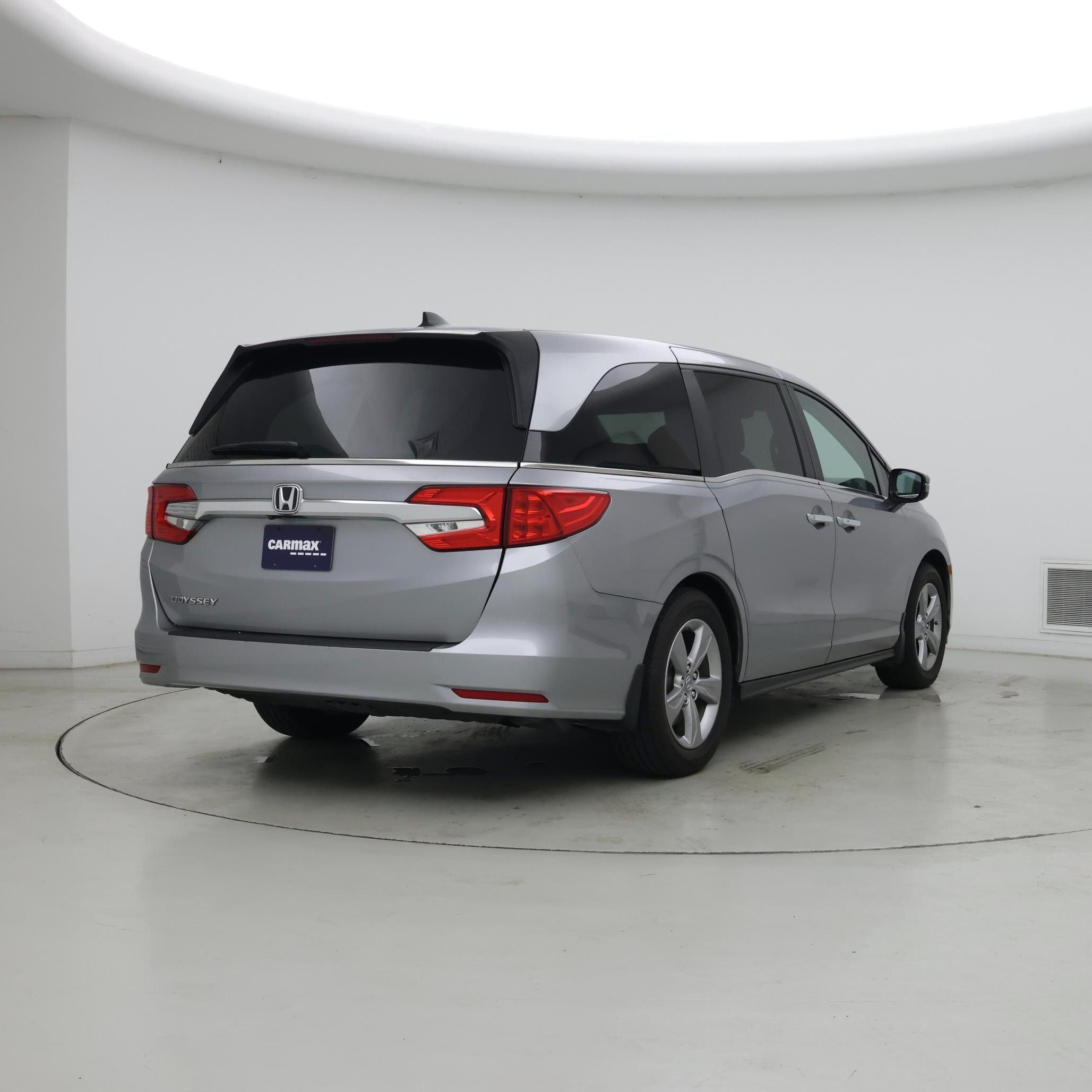 Thumbnail: 2019 Honda Odyssey - 8