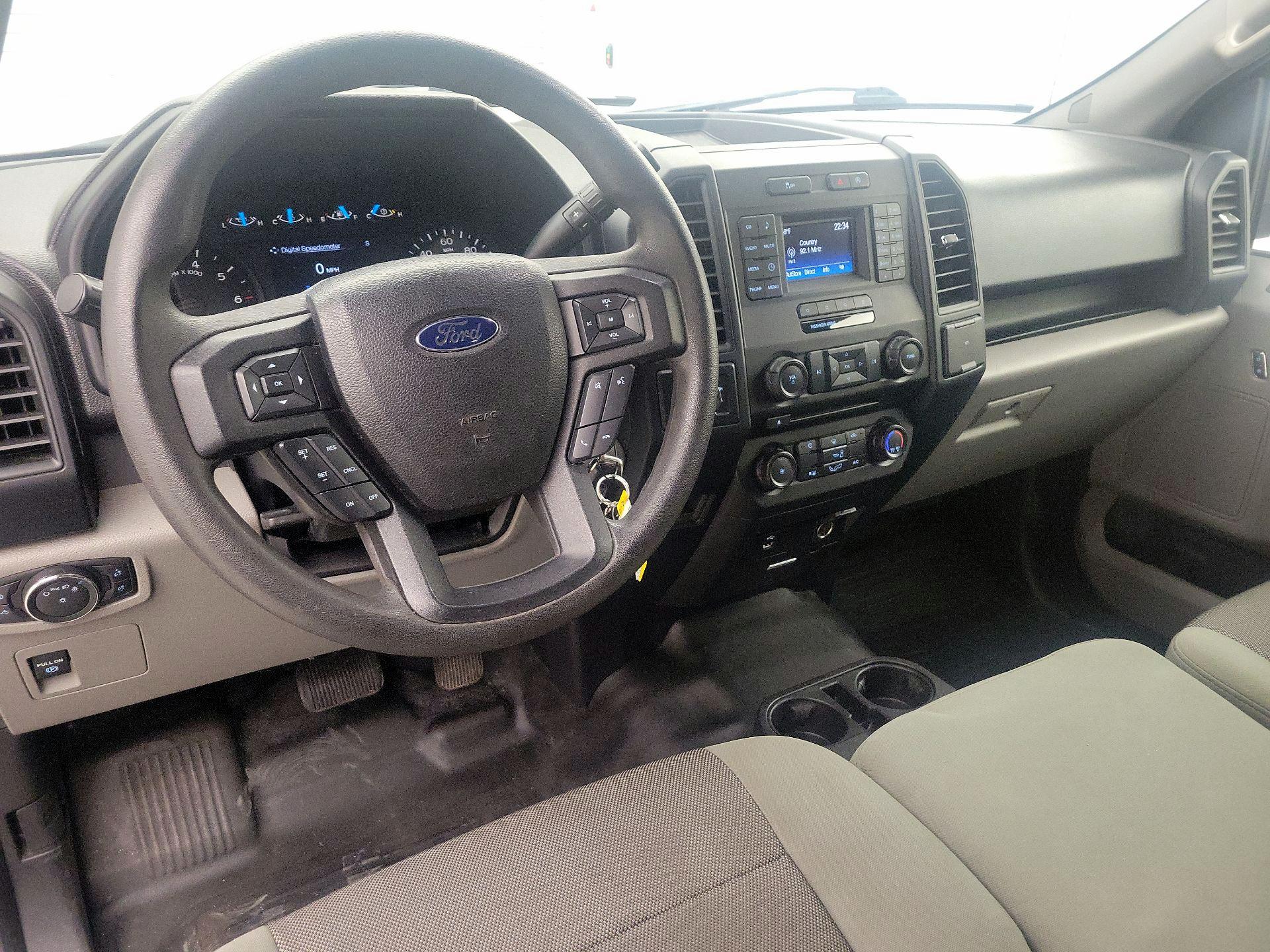 Thumbnail: 2016 Ford F-150 - 9