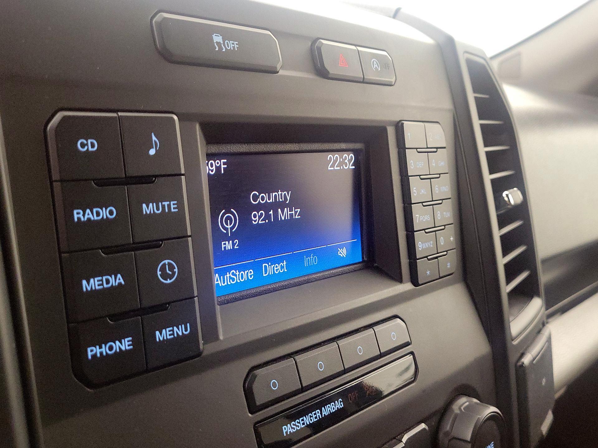 Thumbnail: 2016 Ford F-150 - 14