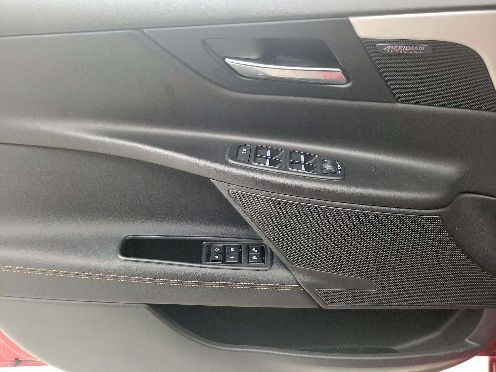 2017 Jaguar XE Prestige - Photo 13