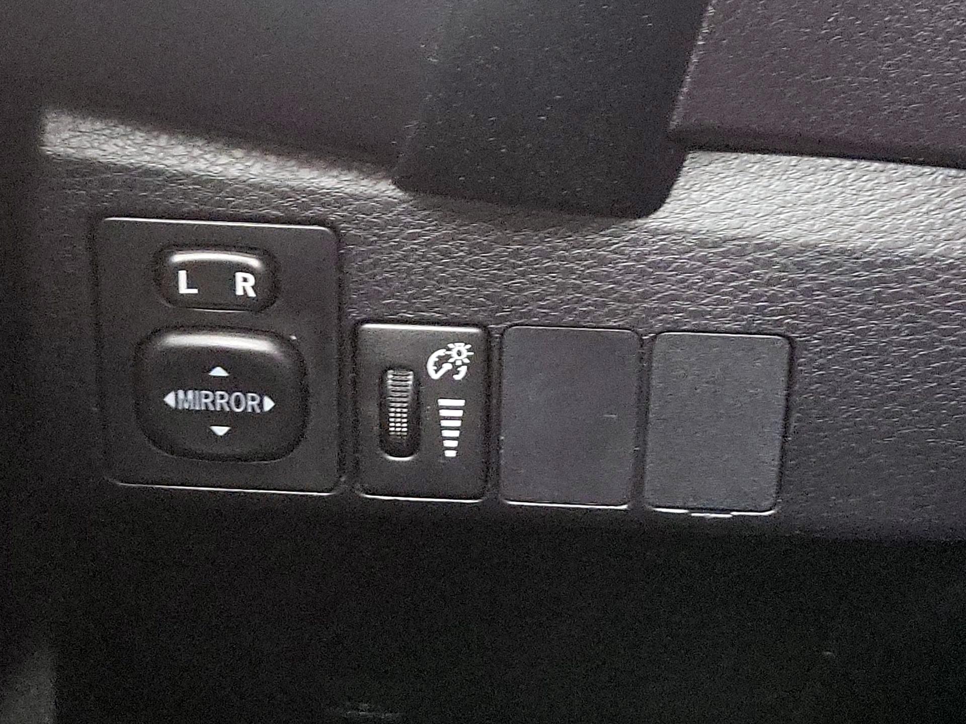 Thumbnail: 2018 Toyota Corolla - 13