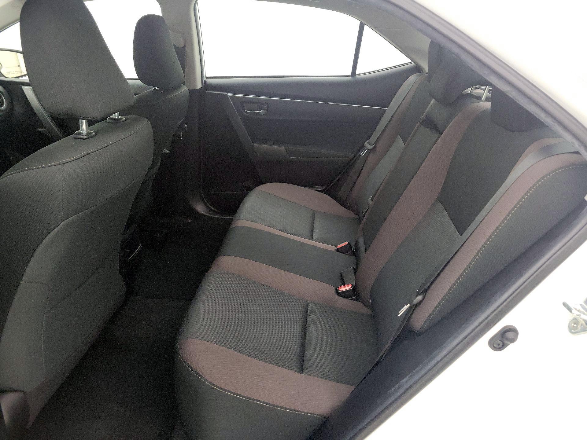 Thumbnail: 2018 Toyota Corolla - 19