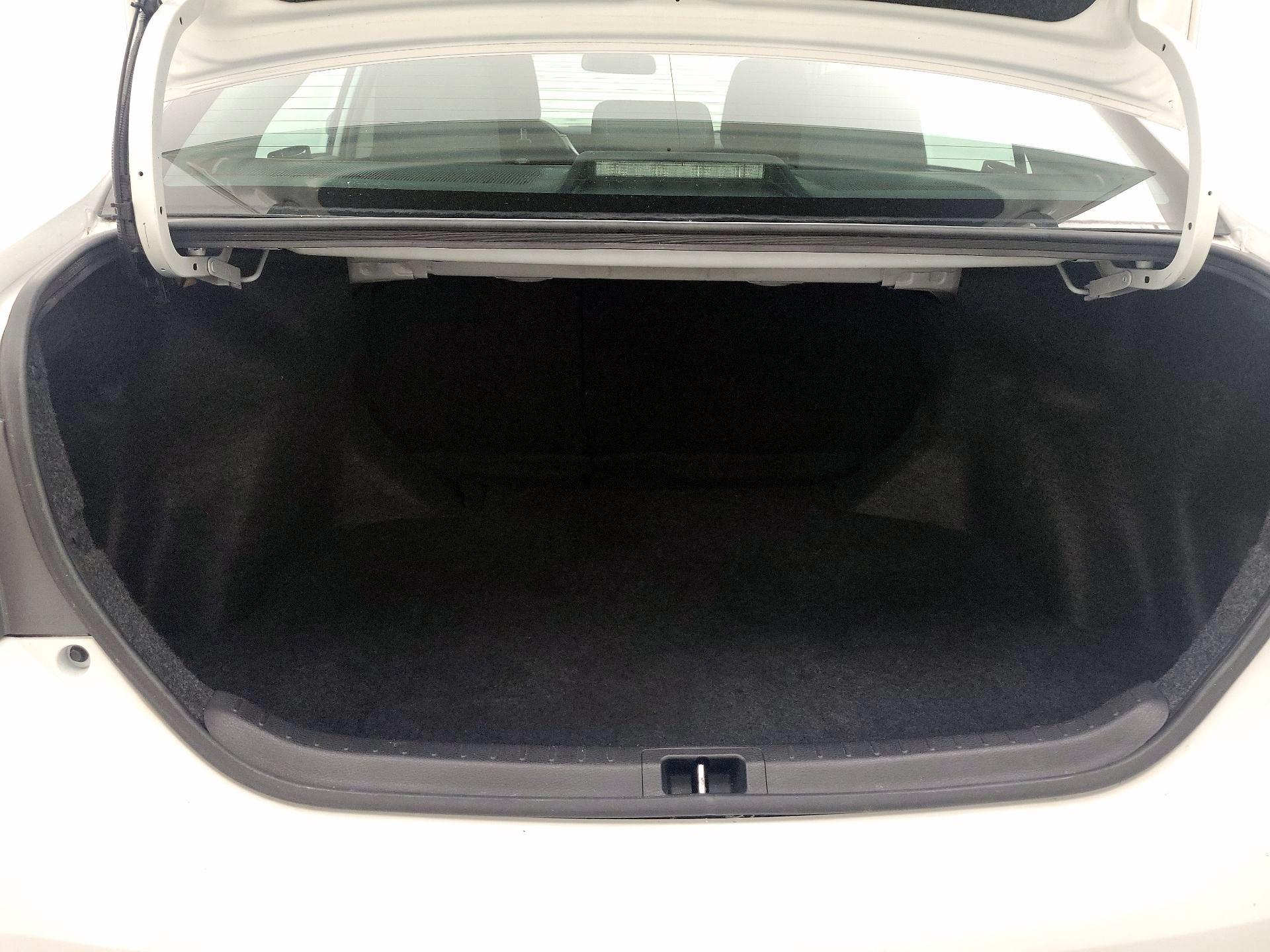 Thumbnail: 2018 Toyota Corolla - 20