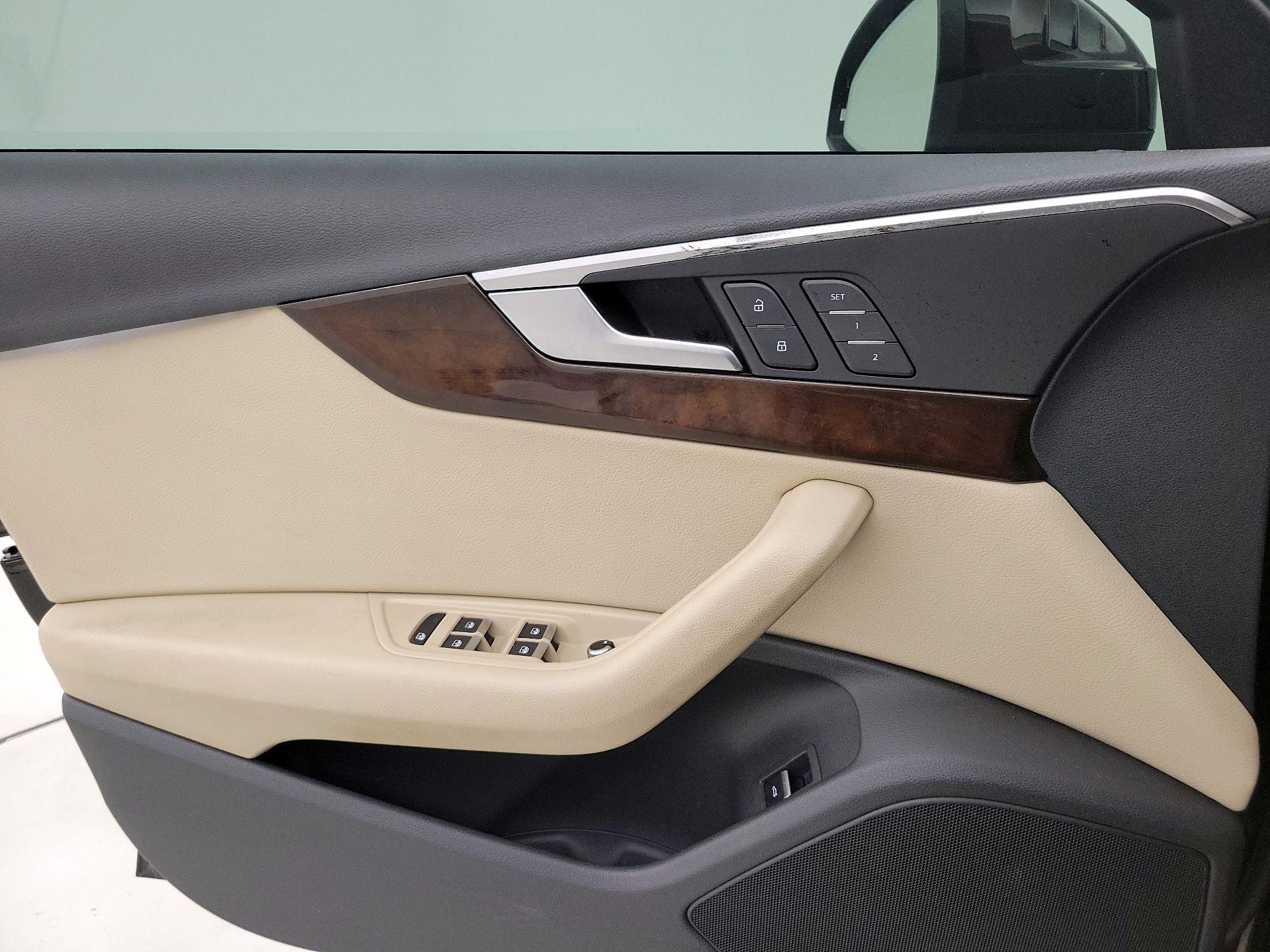 Thumbnail: 2019 Audi A4 - 12