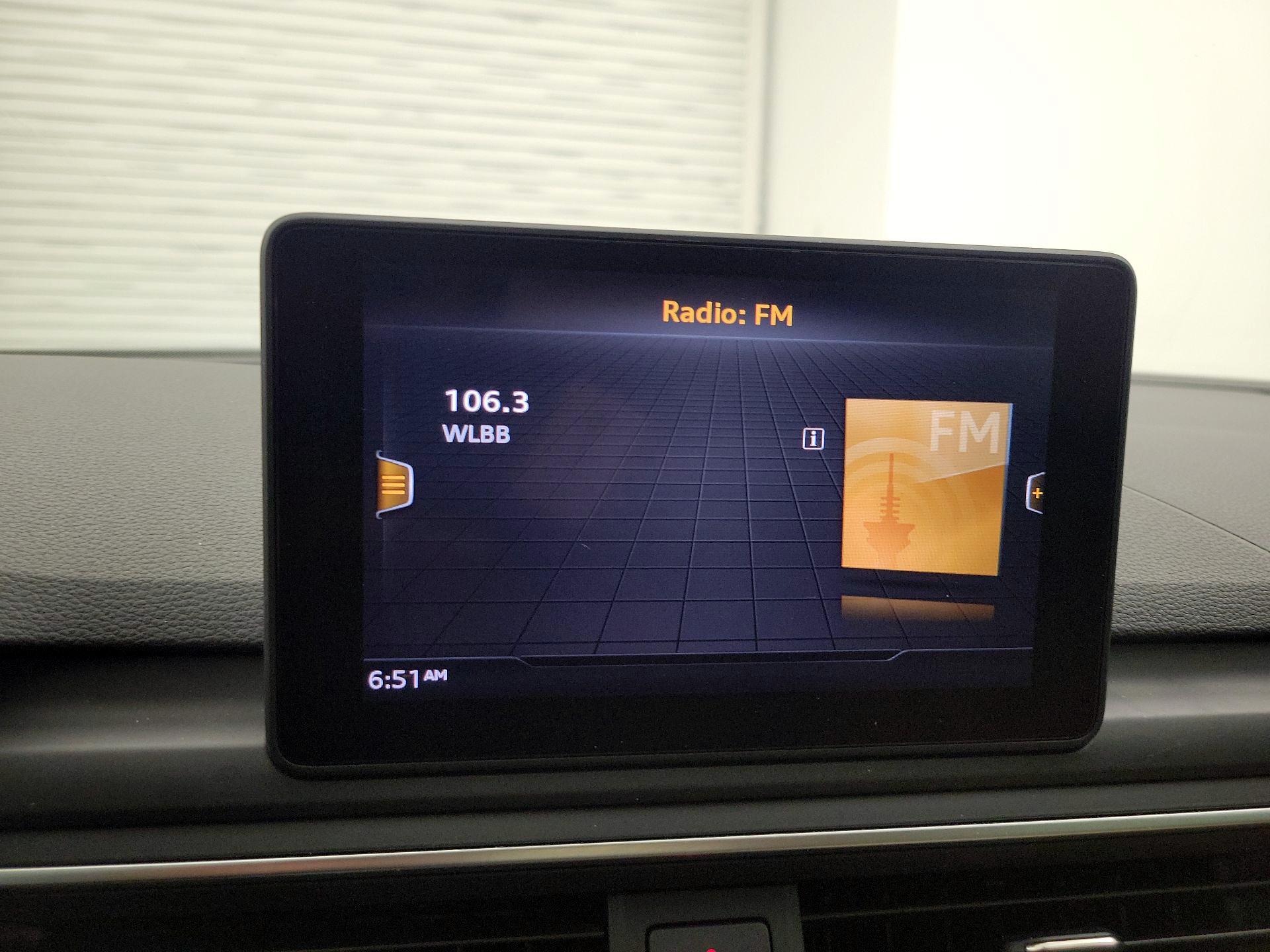 Thumbnail: 2019 Audi A4 - 15