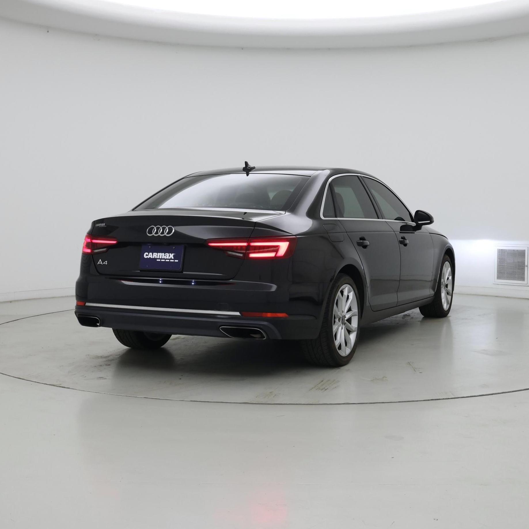 Thumbnail: 2019 Audi A4 - 8