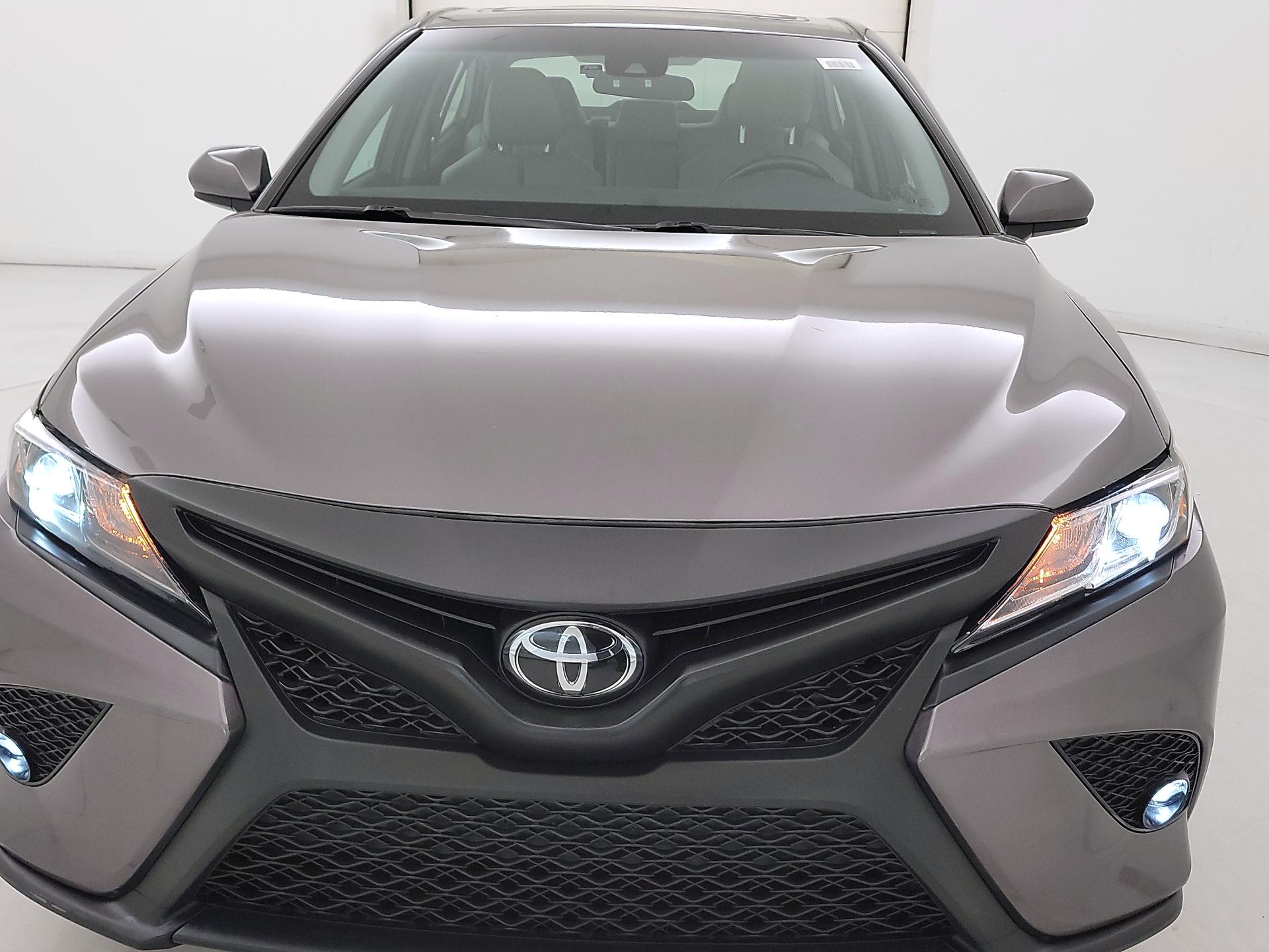 Thumbnail: 2018 Toyota Camry - 2