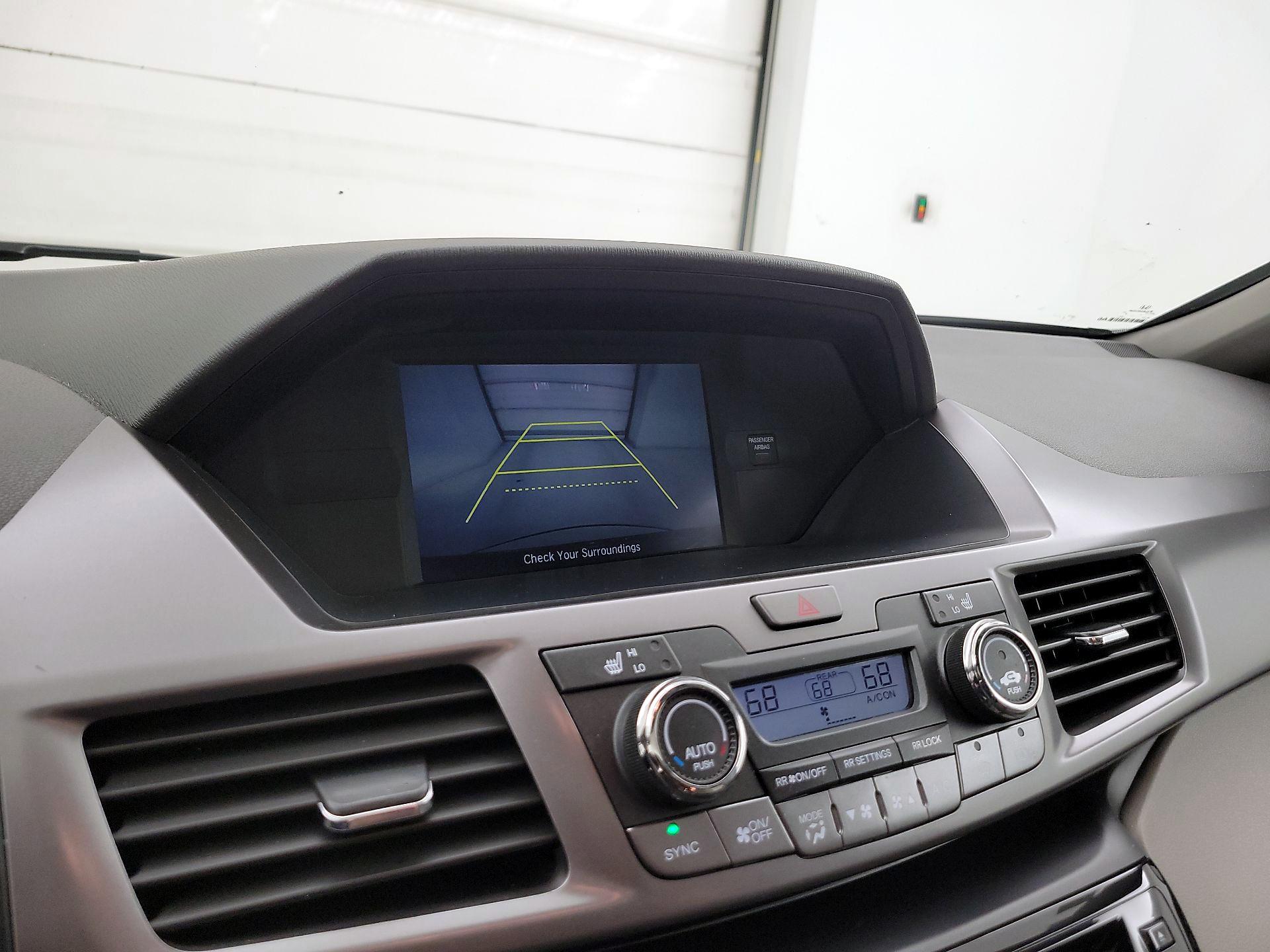 Thumbnail: 2014 Honda Odyssey - 14