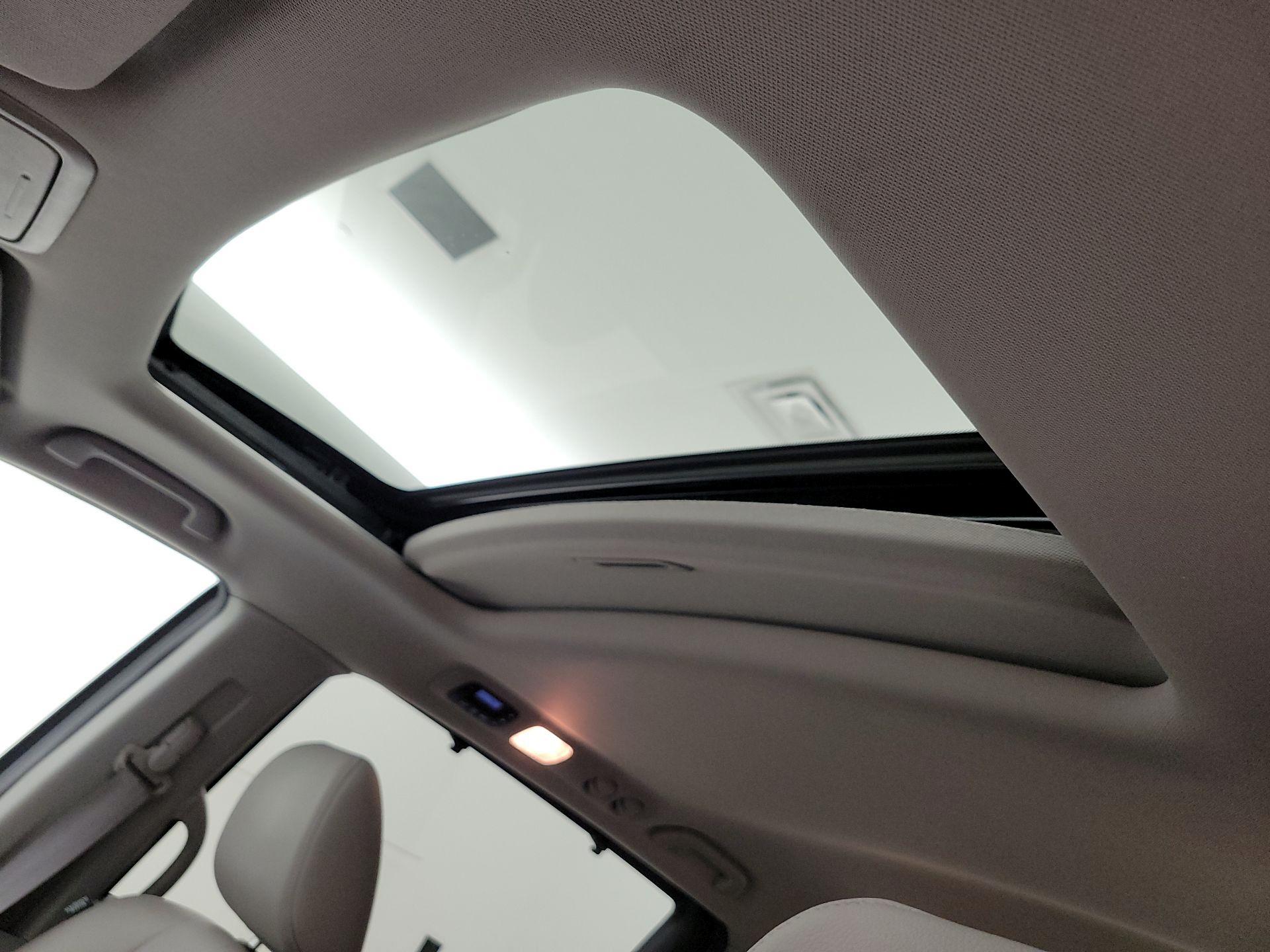 Thumbnail: 2014 Honda Odyssey - 19