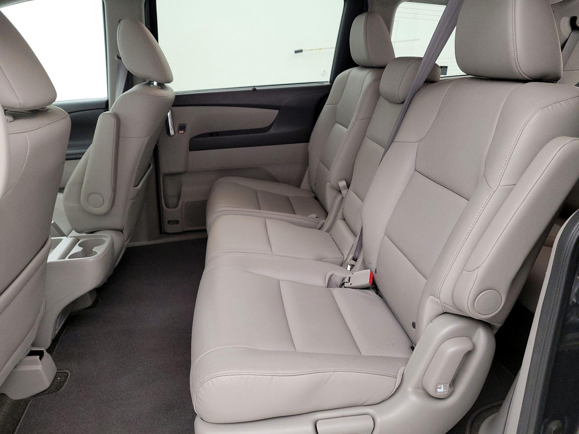 Thumbnail: 2014 Honda Odyssey - 20