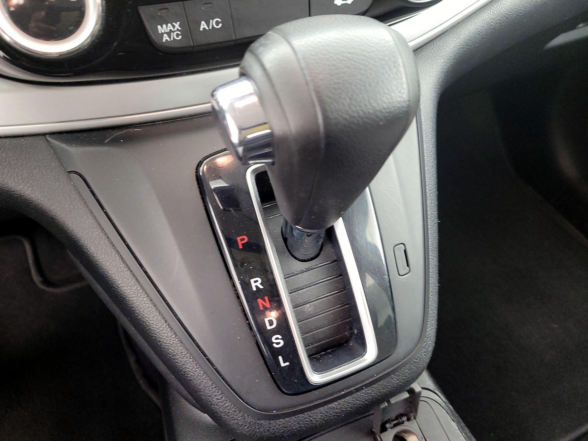 Thumbnail: 2016 Honda CR-V - 17