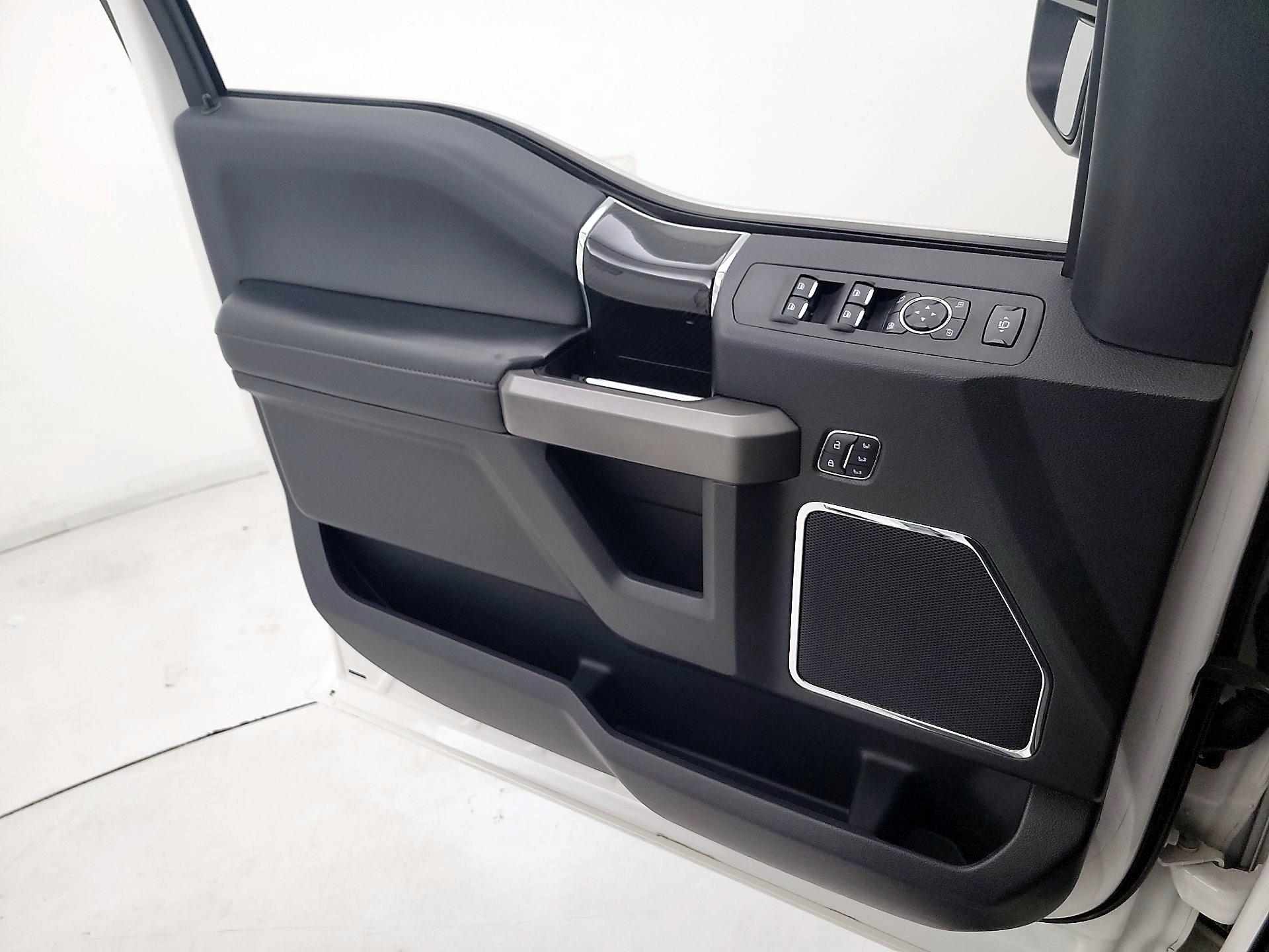 Thumbnail: 2020 Ford F-250 - 12