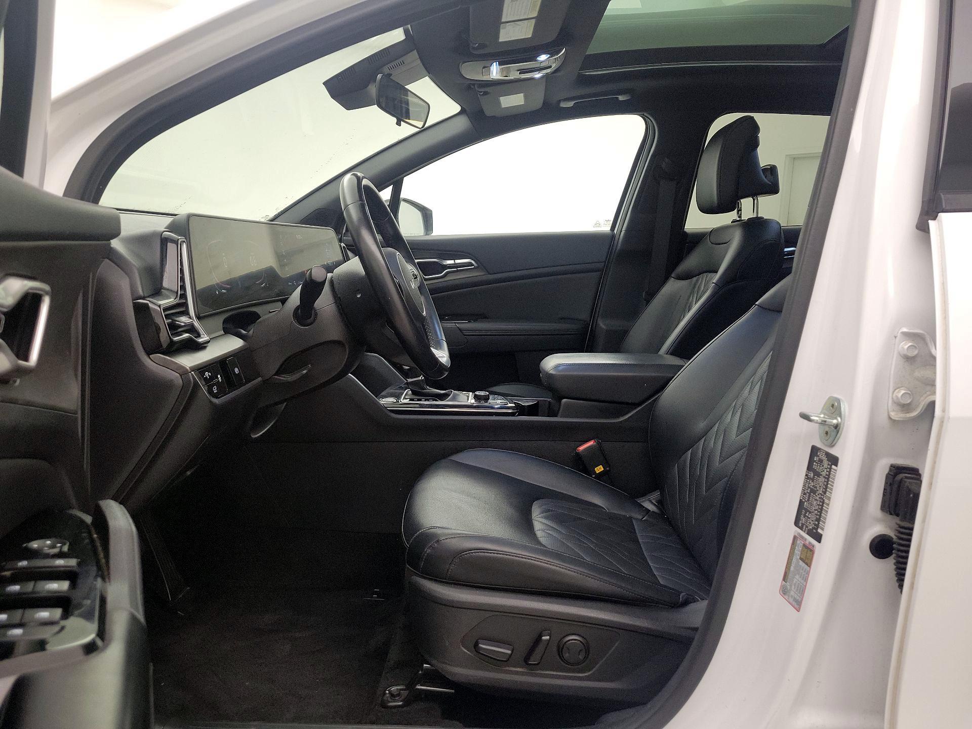 Thumbnail: 2023 Kia Sportage - 11