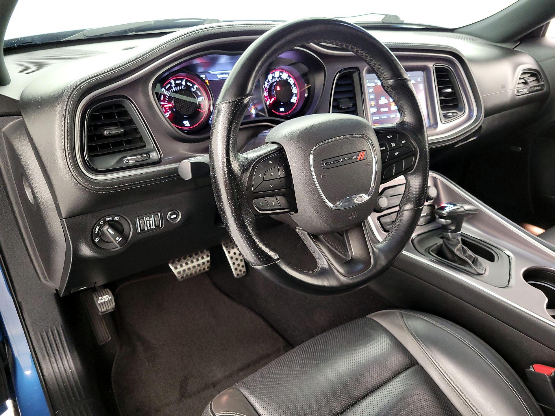 Thumbnail: 2022 Dodge Challenger - 9