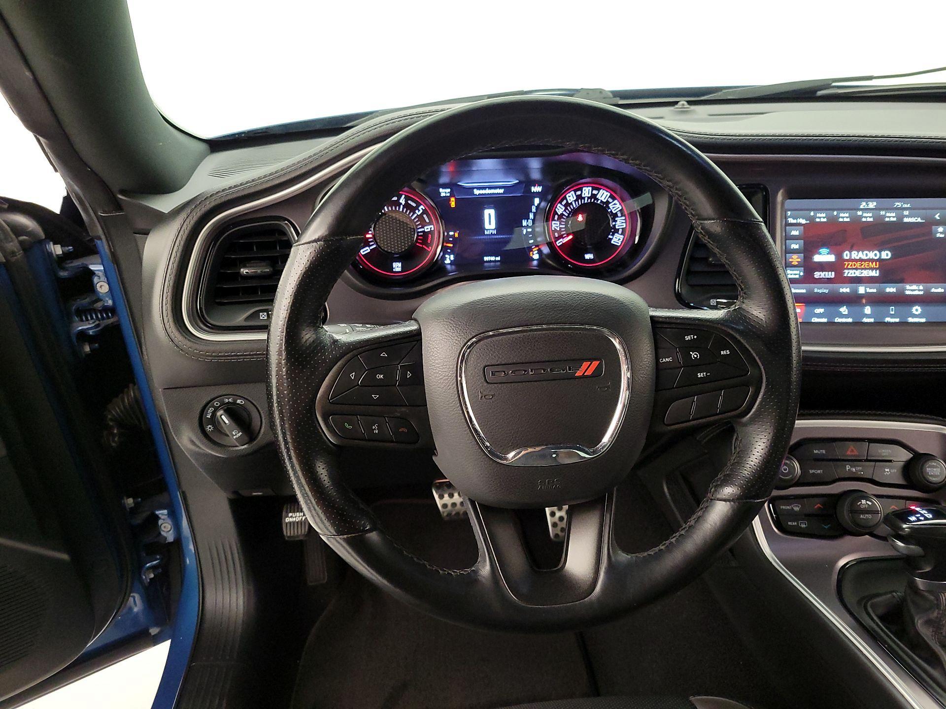 Thumbnail: 2022 Dodge Challenger - 10