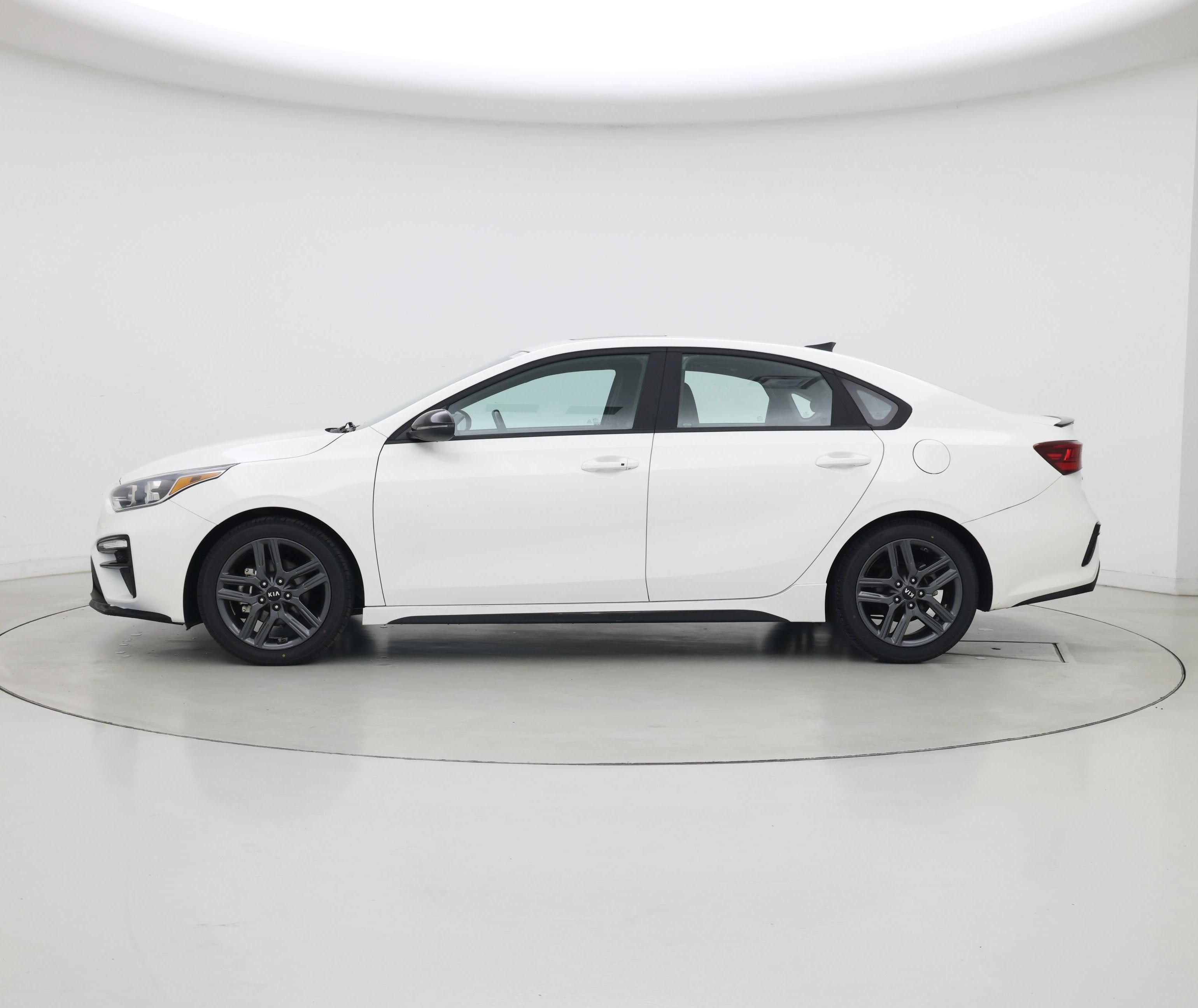 Thumbnail: 2021 Kia Forte - 3