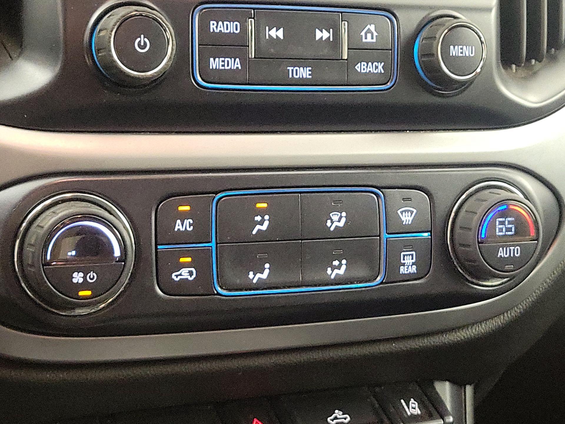 Thumbnail: 2017 Chevrolet Colorado - 16