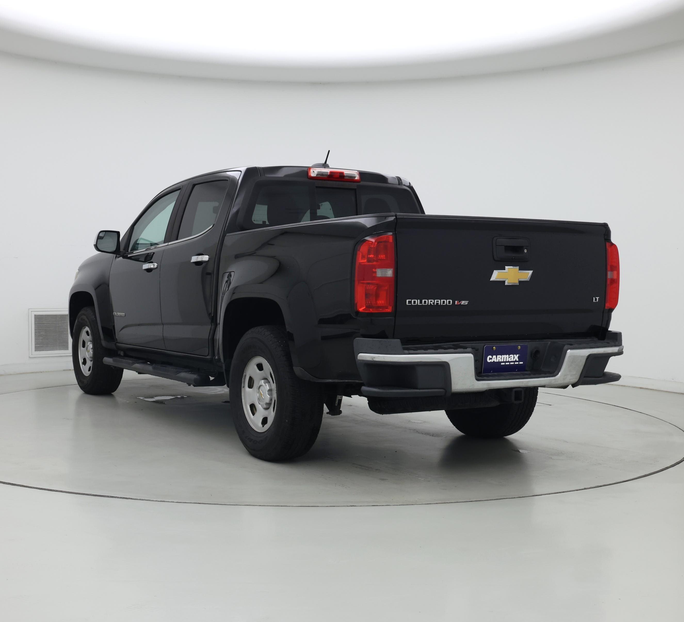 Thumbnail: 2017 Chevrolet Colorado - 2