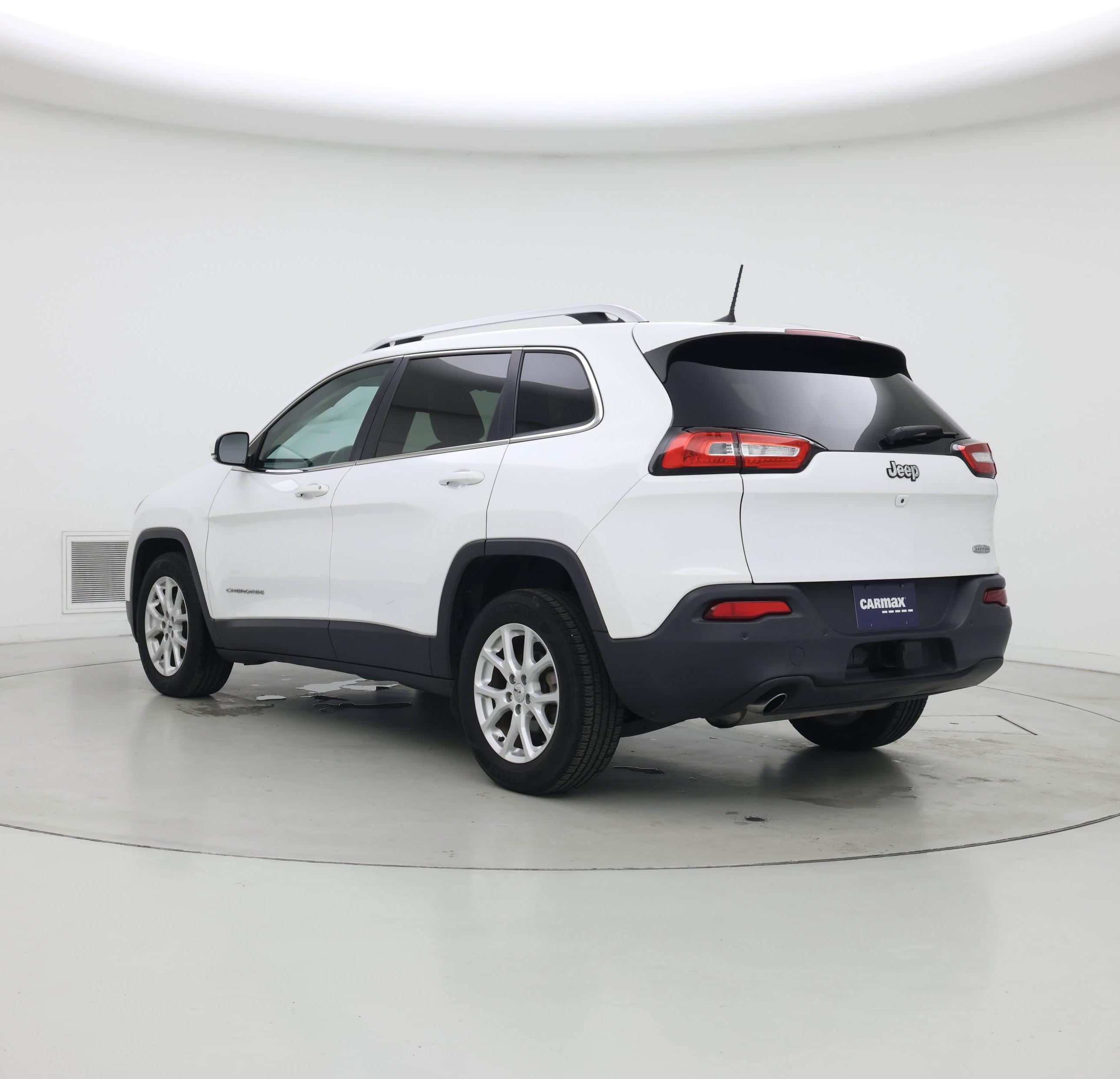 Thumbnail: 2016 Jeep Cherokee - 2