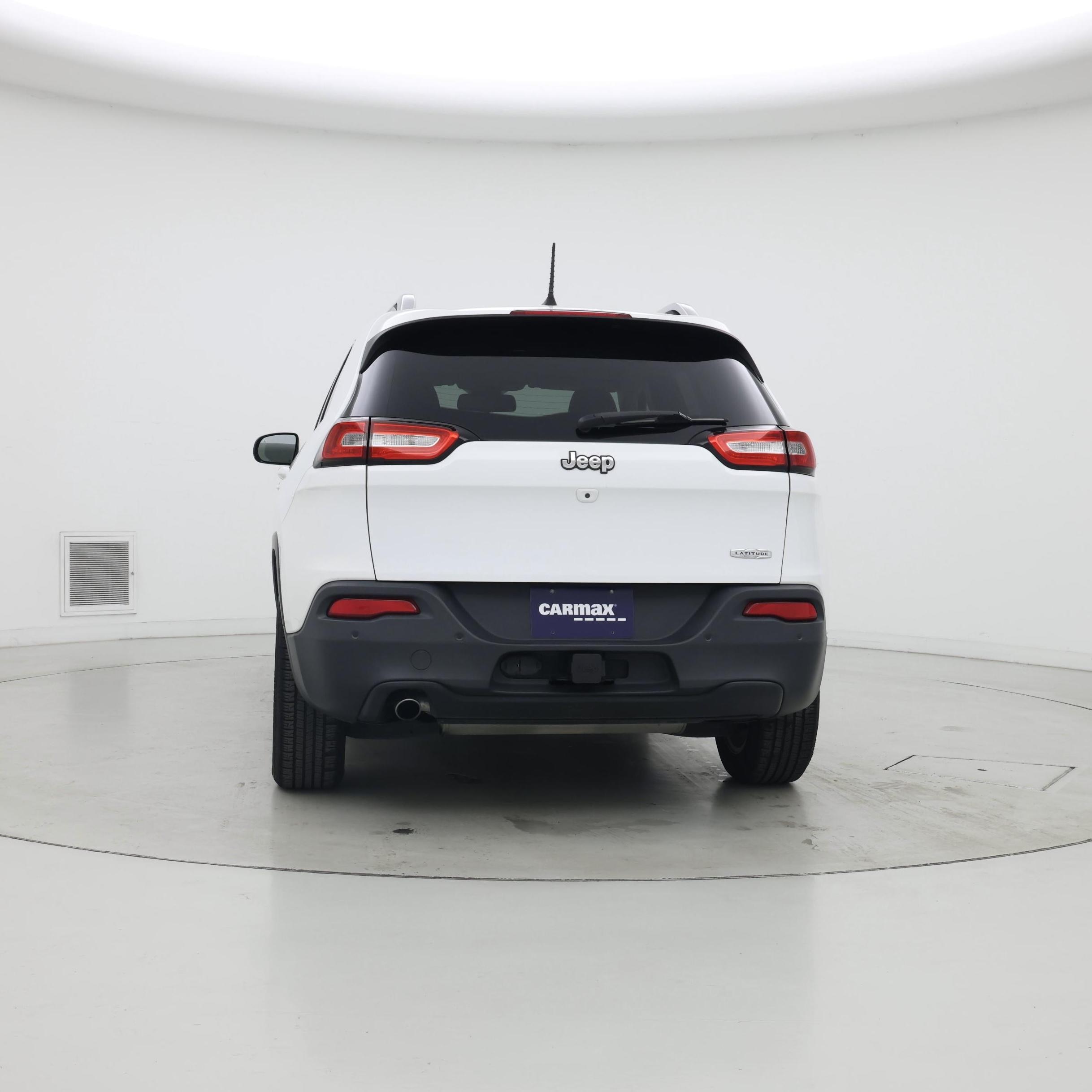 Thumbnail: 2016 Jeep Cherokee - 6