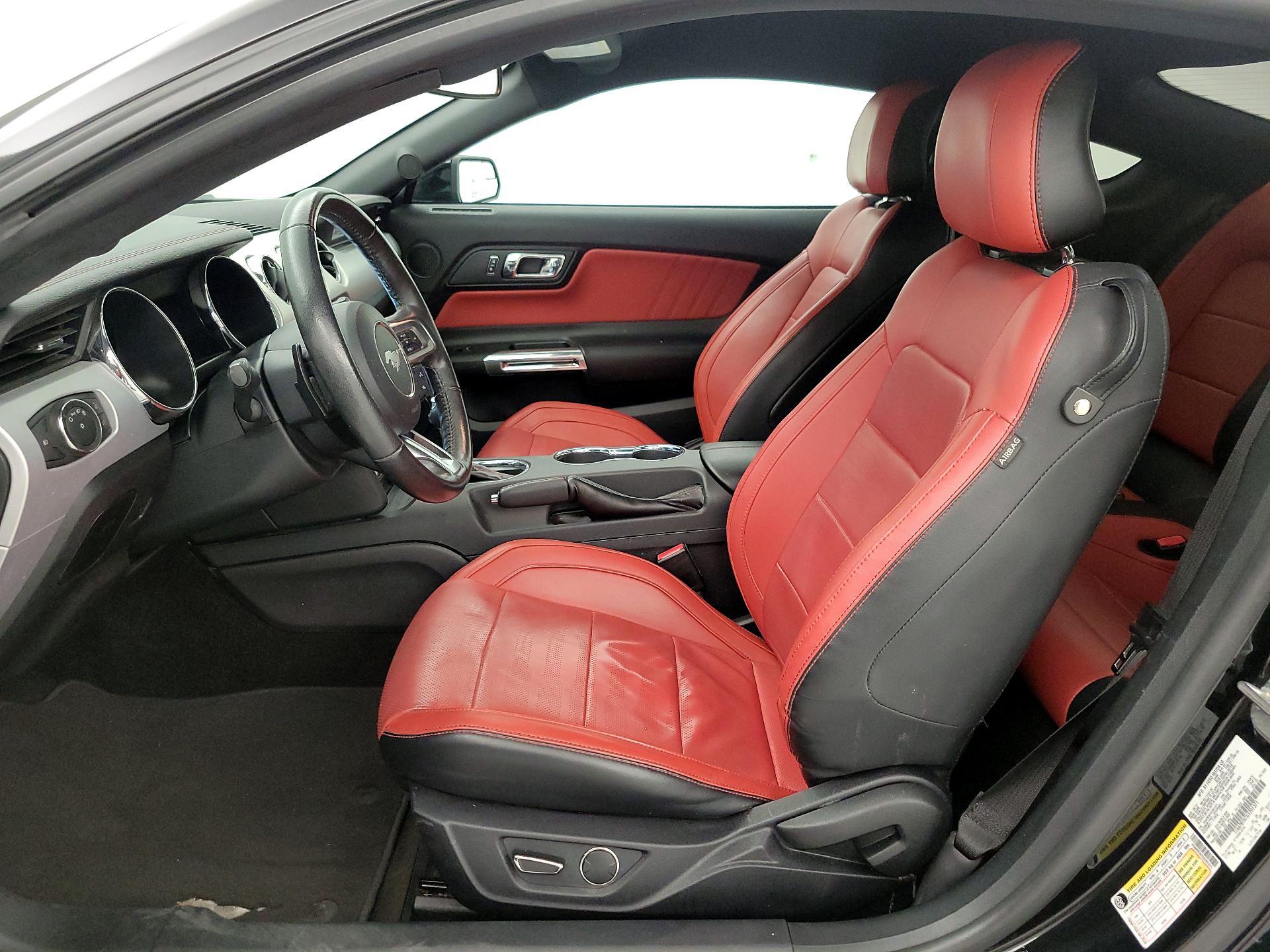 Thumbnail: 2016 Ford Mustang - 11