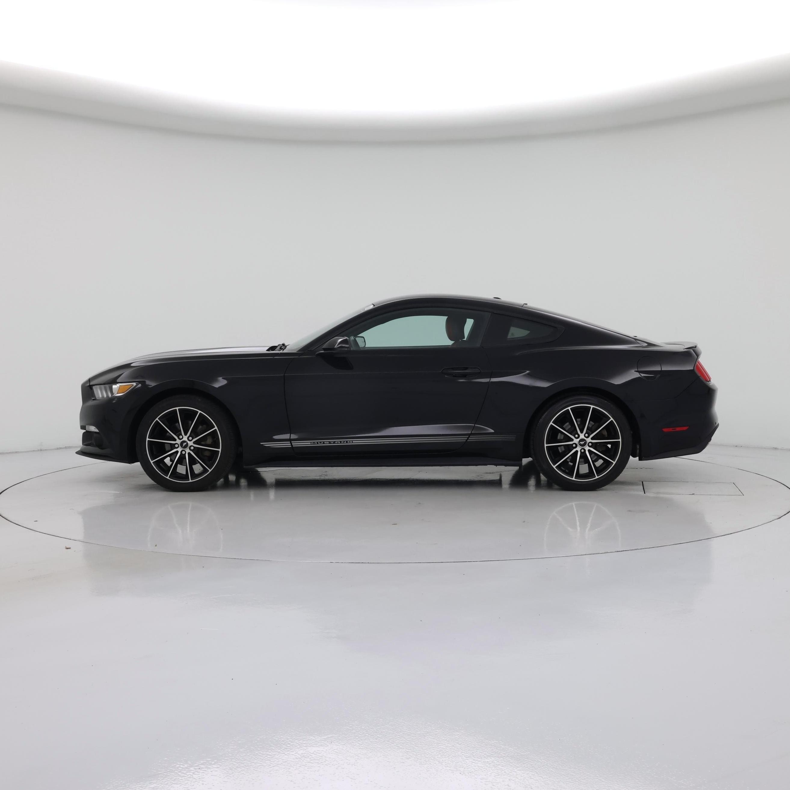 Thumbnail: 2016 Ford Mustang - 3