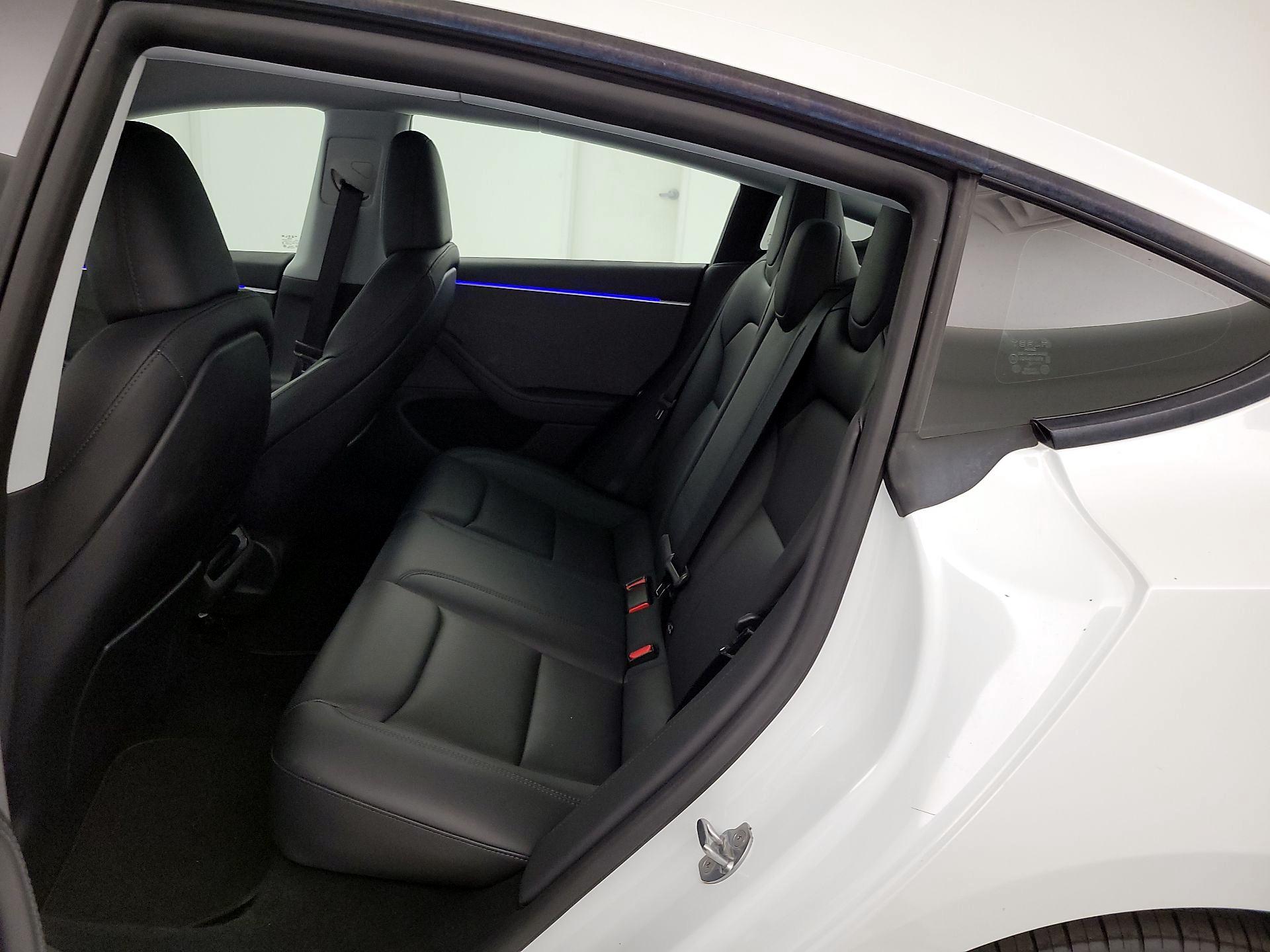 Thumbnail: 2025 Tesla Model 3 - 19