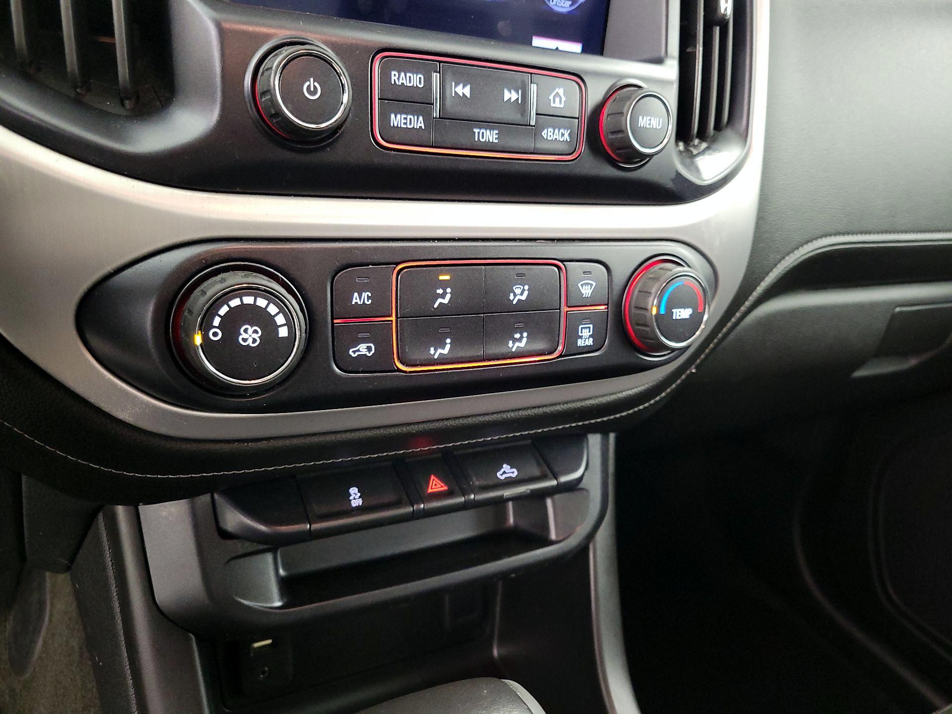 Thumbnail: 2016 GMC Canyon - 16