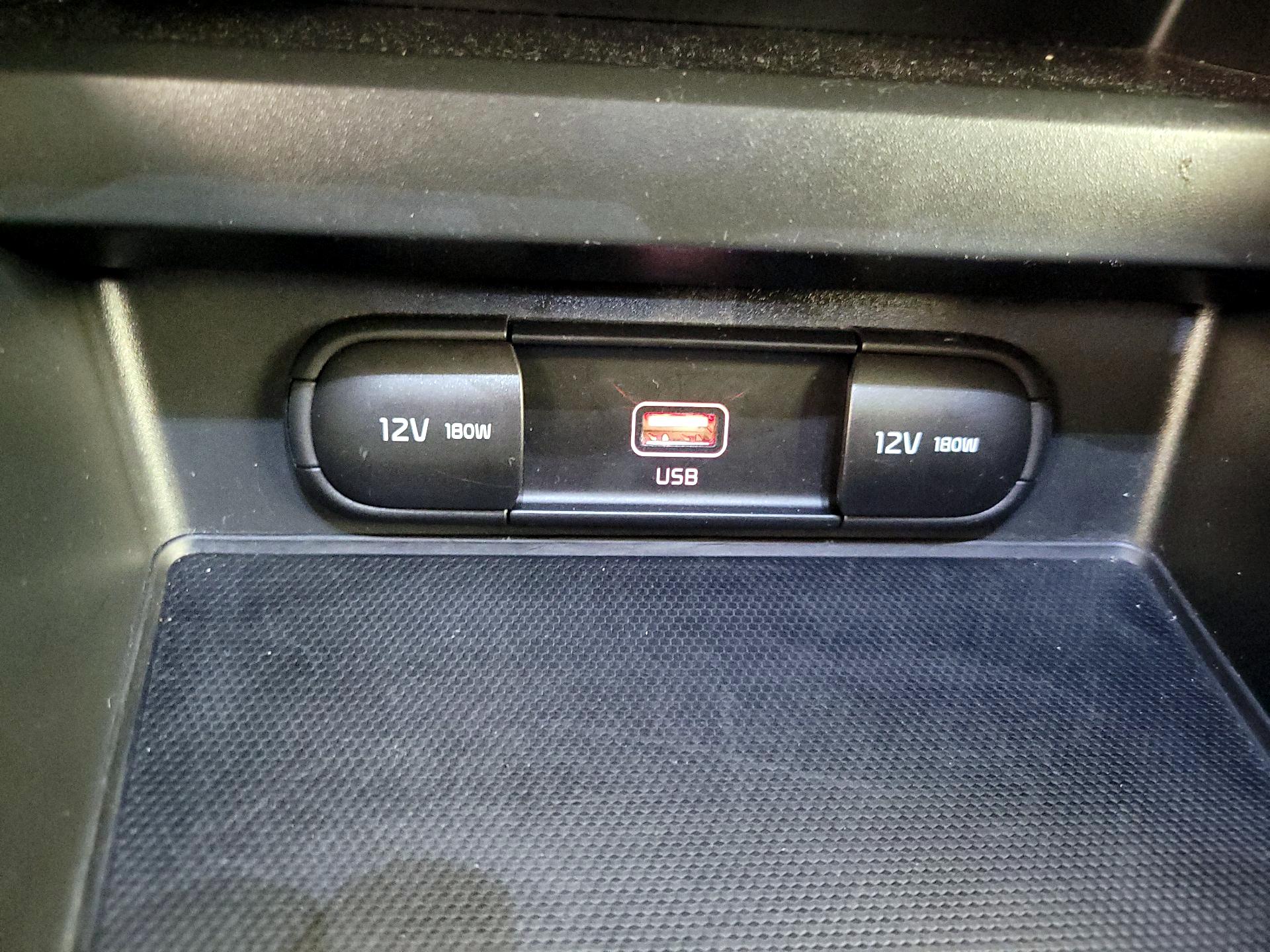 Thumbnail: 2021 Kia Soul - 18