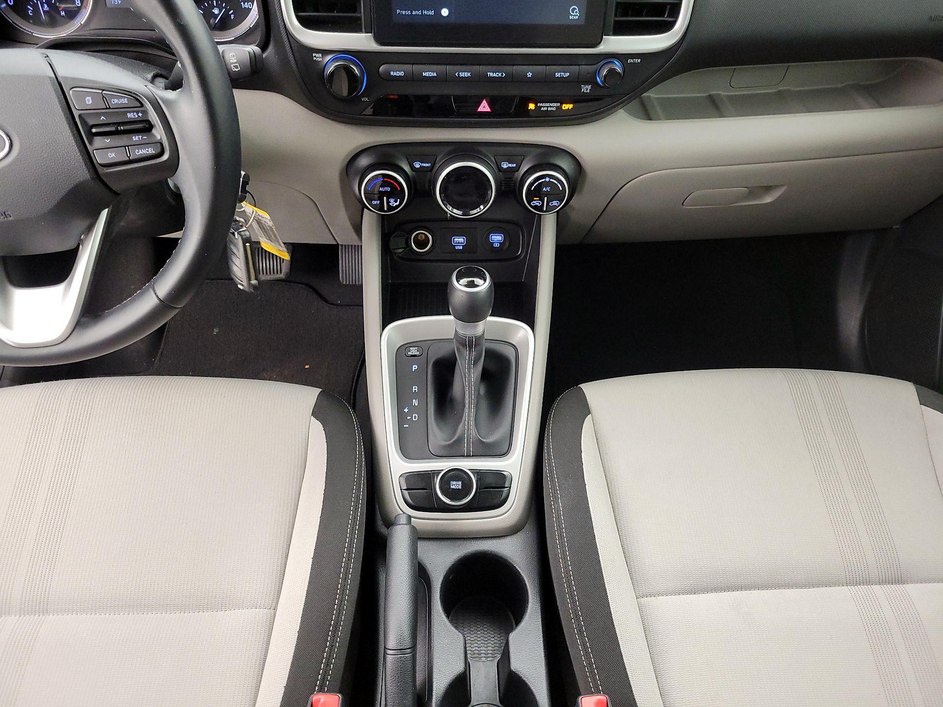 Thumbnail: 2020 Hyundai Venue - 17