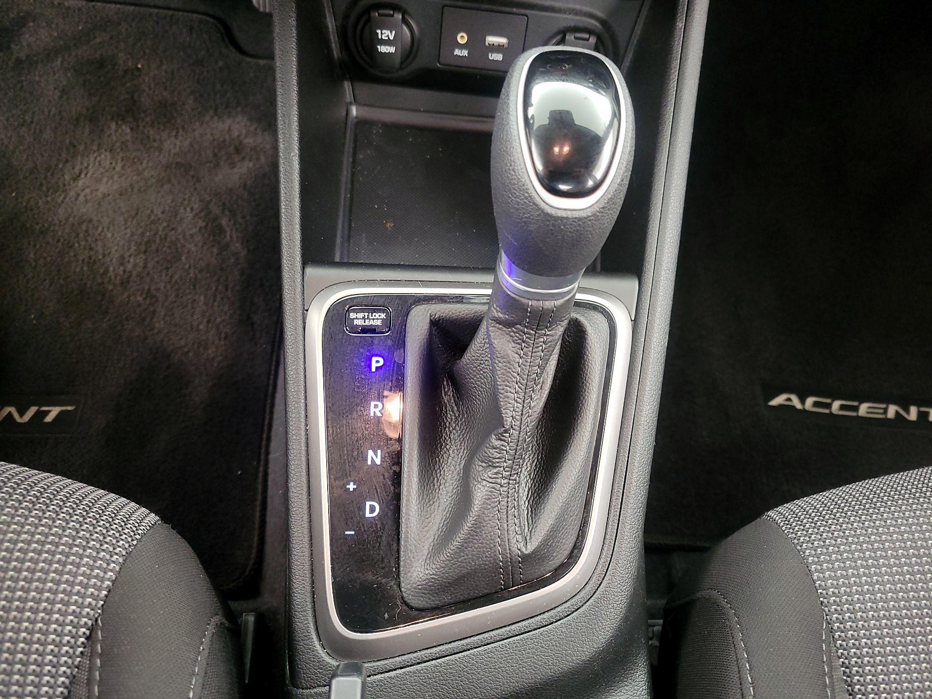 Thumbnail: 2019 Hyundai Accent - 17