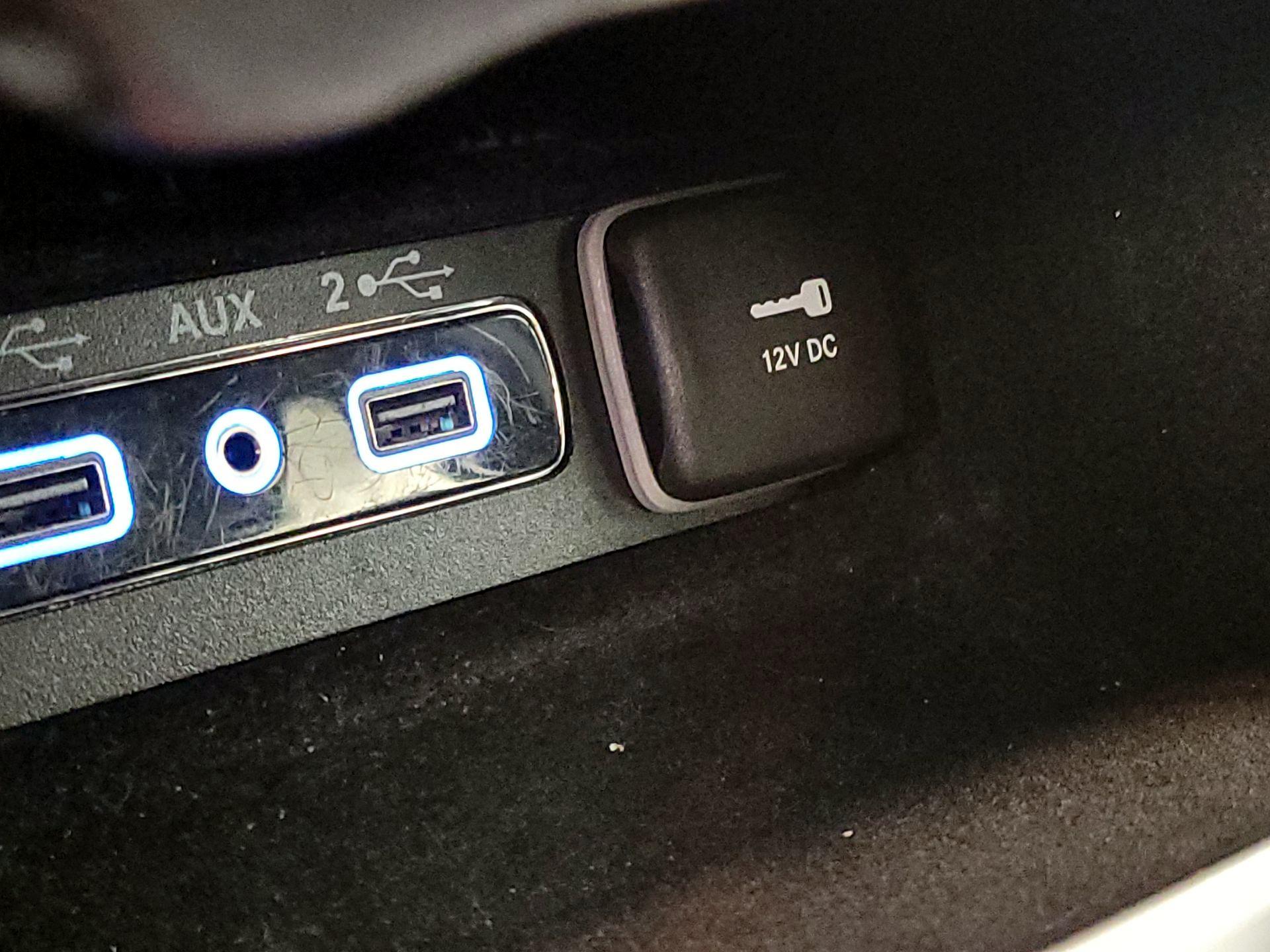 Thumbnail: 2021 Jeep Grand Cherokee - 18