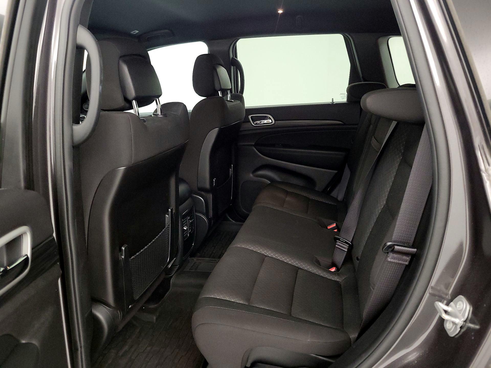 Thumbnail: 2021 Jeep Grand Cherokee - 19