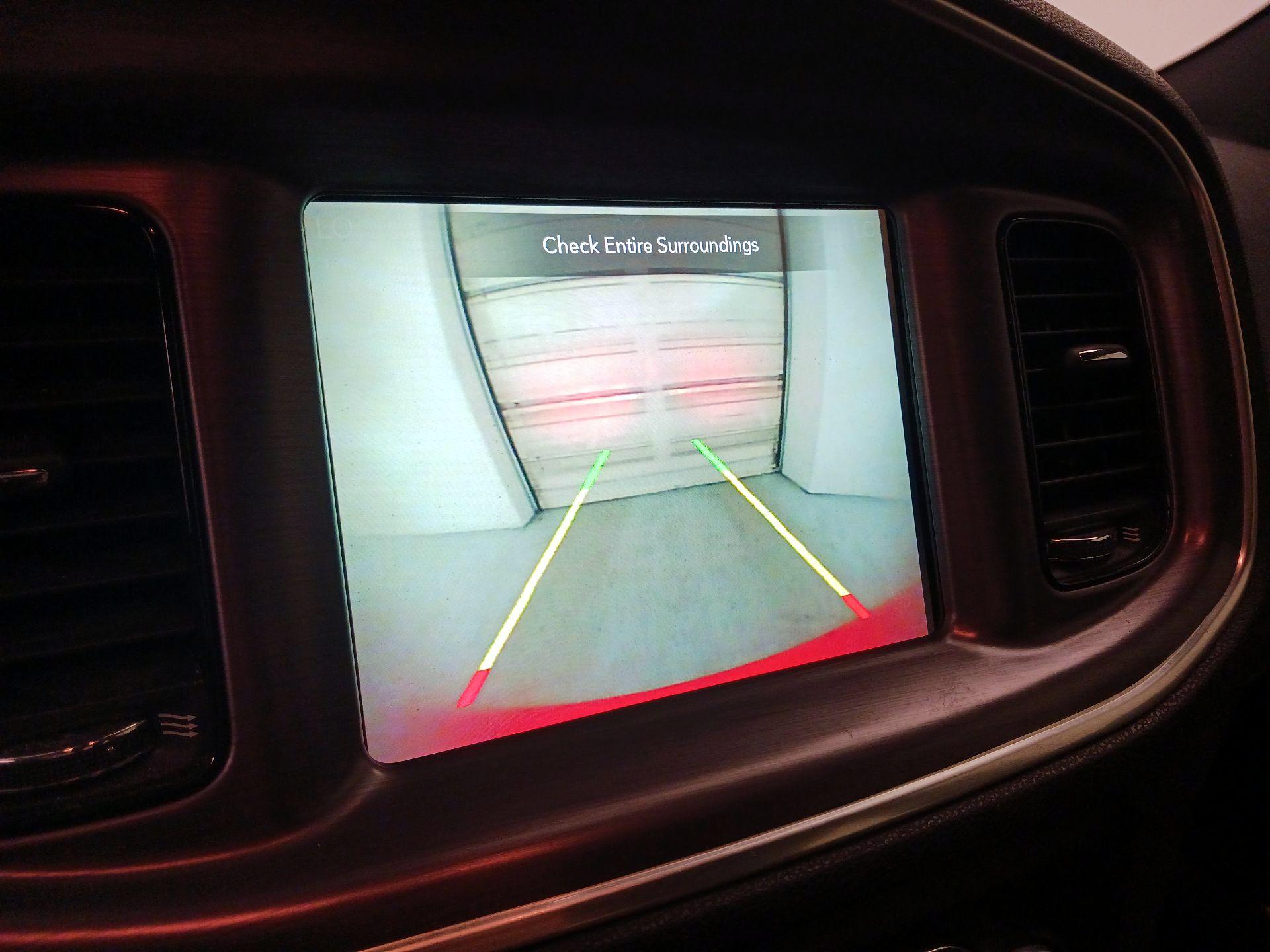 Thumbnail: 2018 Dodge Charger - 14