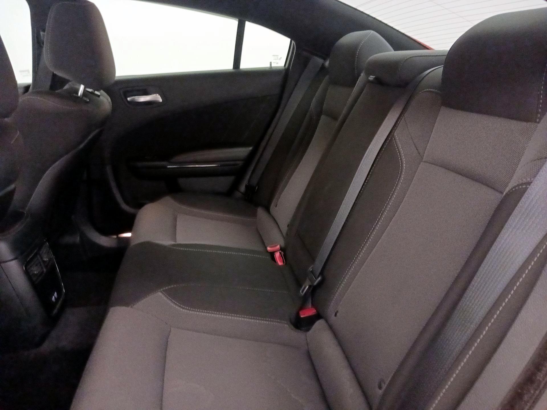 Thumbnail: 2018 Dodge Charger - 19