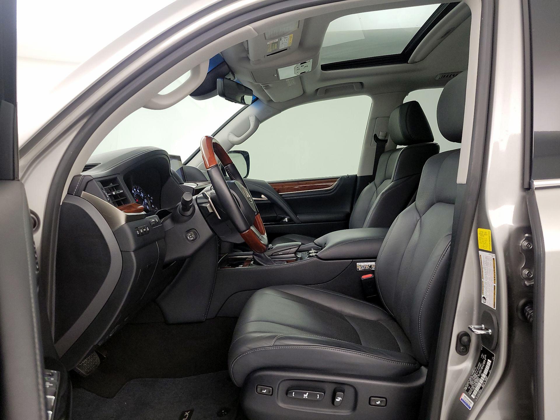 Thumbnail: 2021 Lexus LX - 9