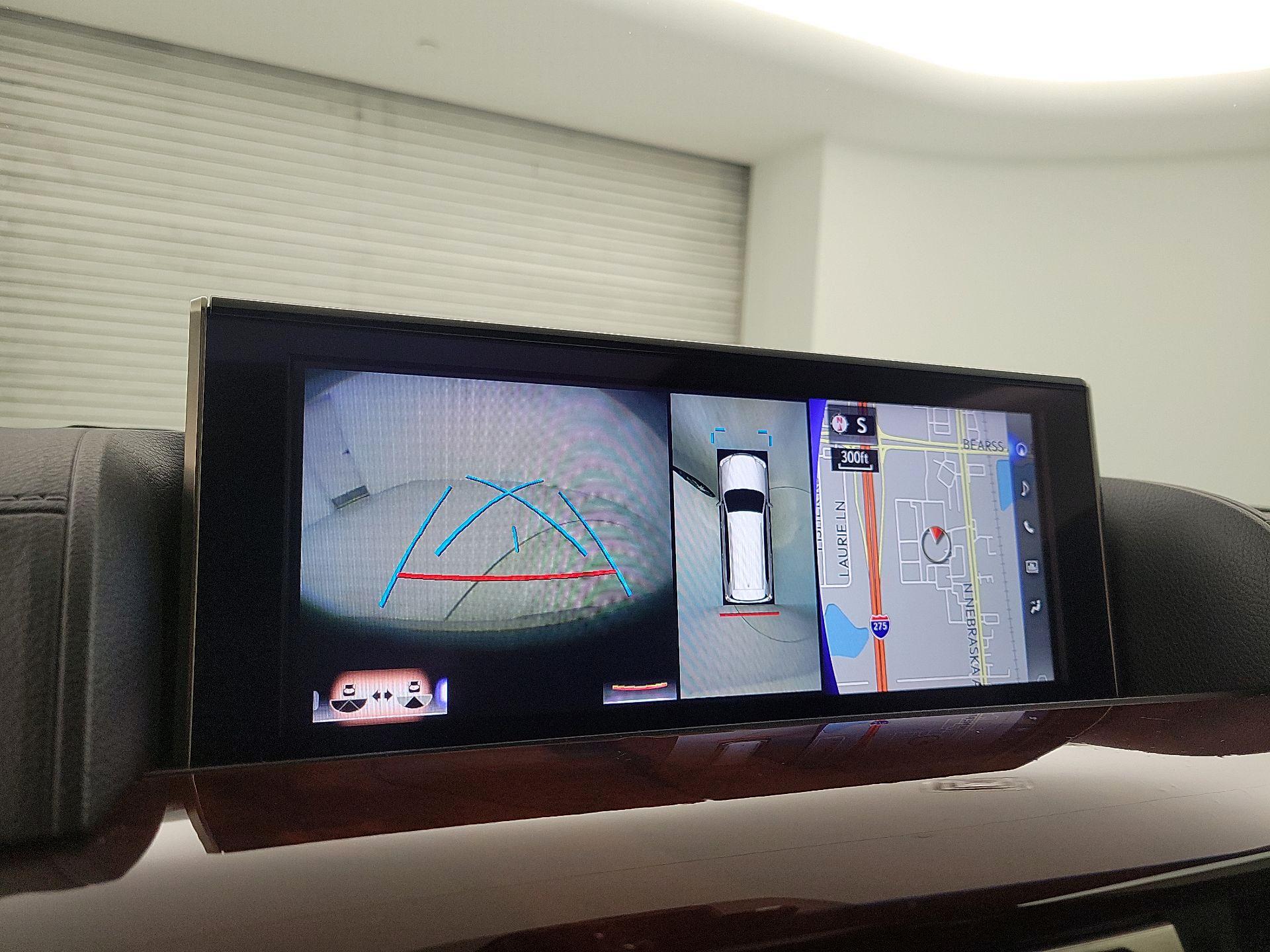 Thumbnail: 2021 Lexus LX - 13