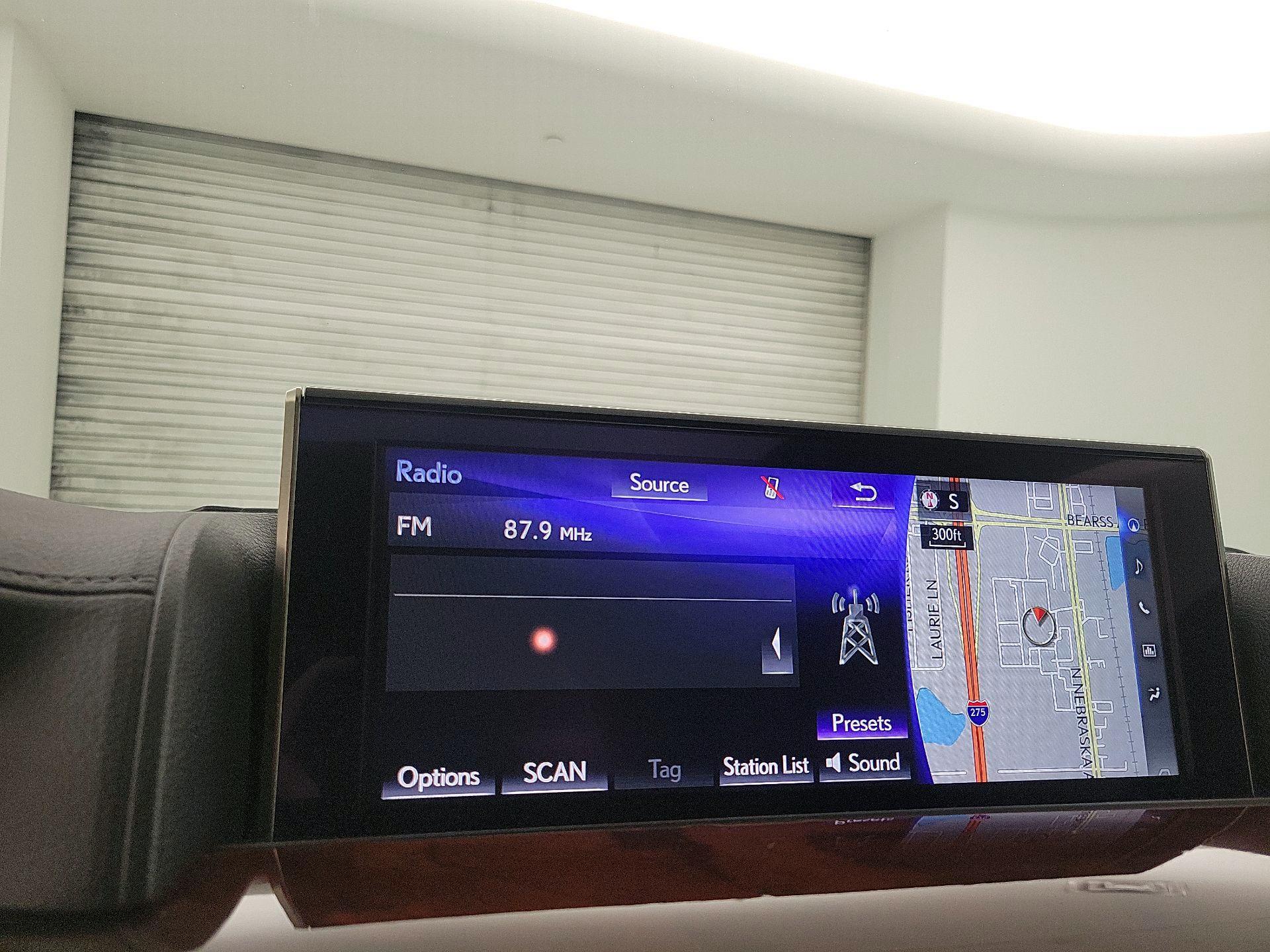 Thumbnail: 2021 Lexus LX - 14