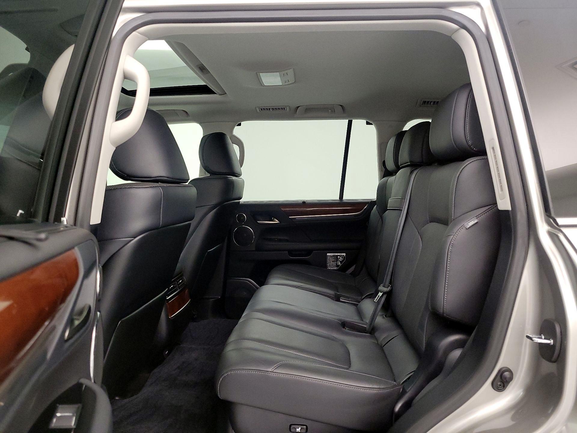 Thumbnail: 2021 Lexus LX - 19