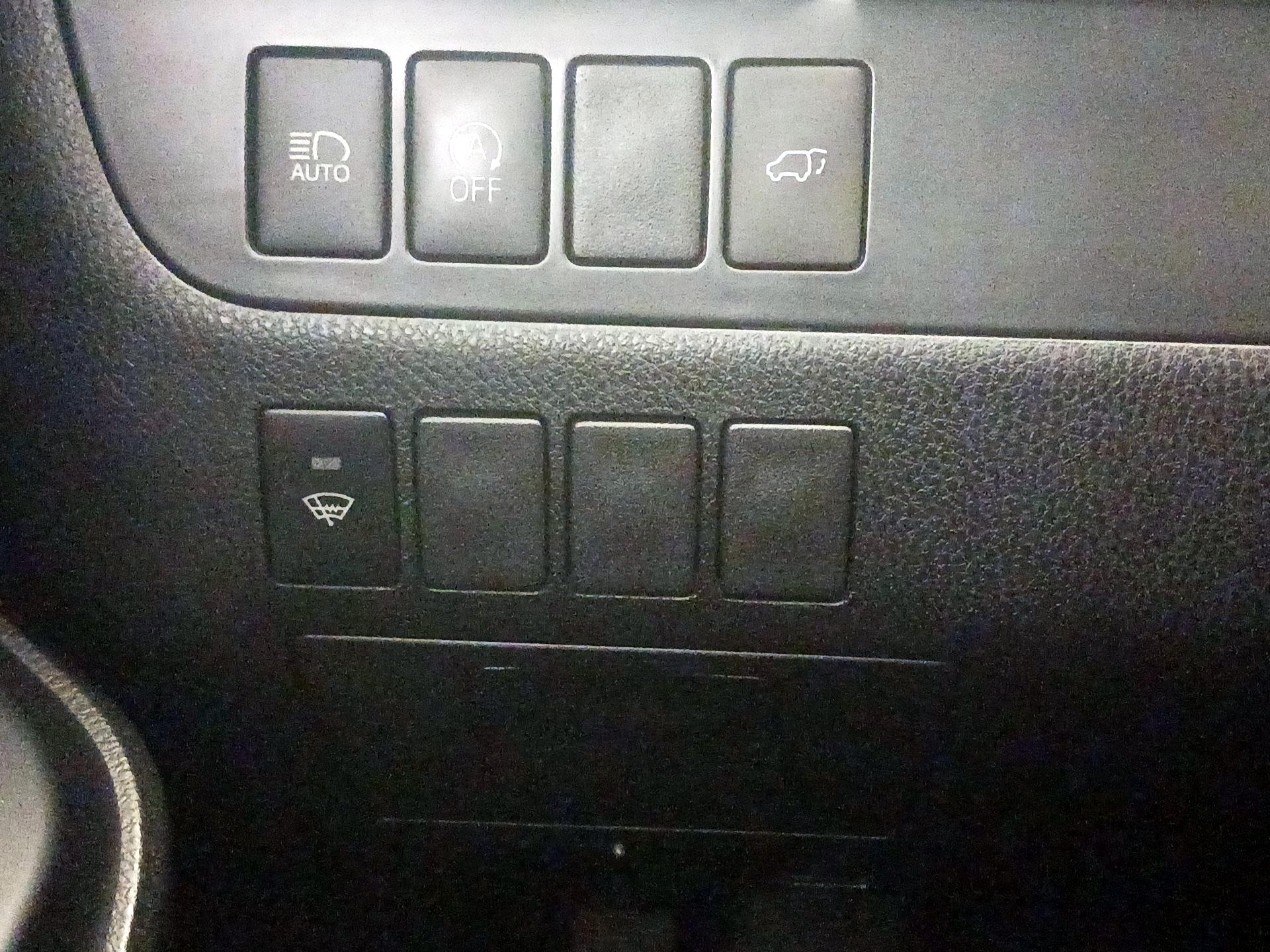 Thumbnail: 2019 Toyota Highlander - 13