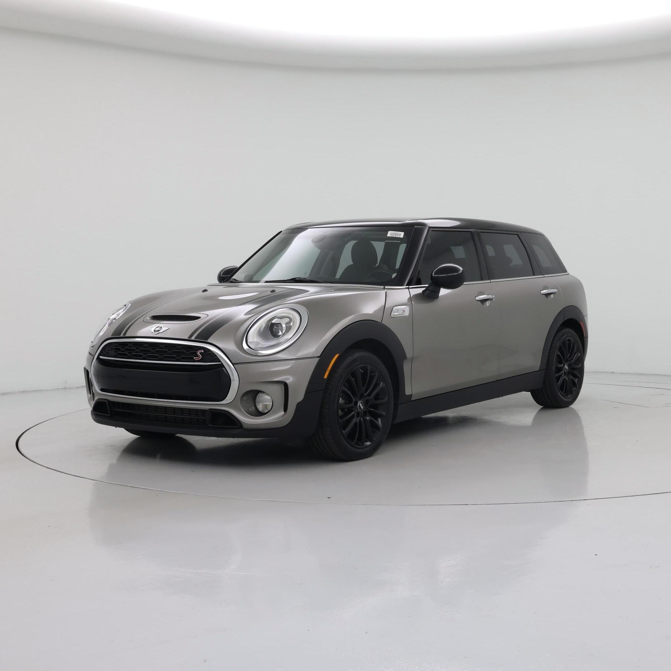 Thumbnail: 2017 MINI Cooper Clubman - 4