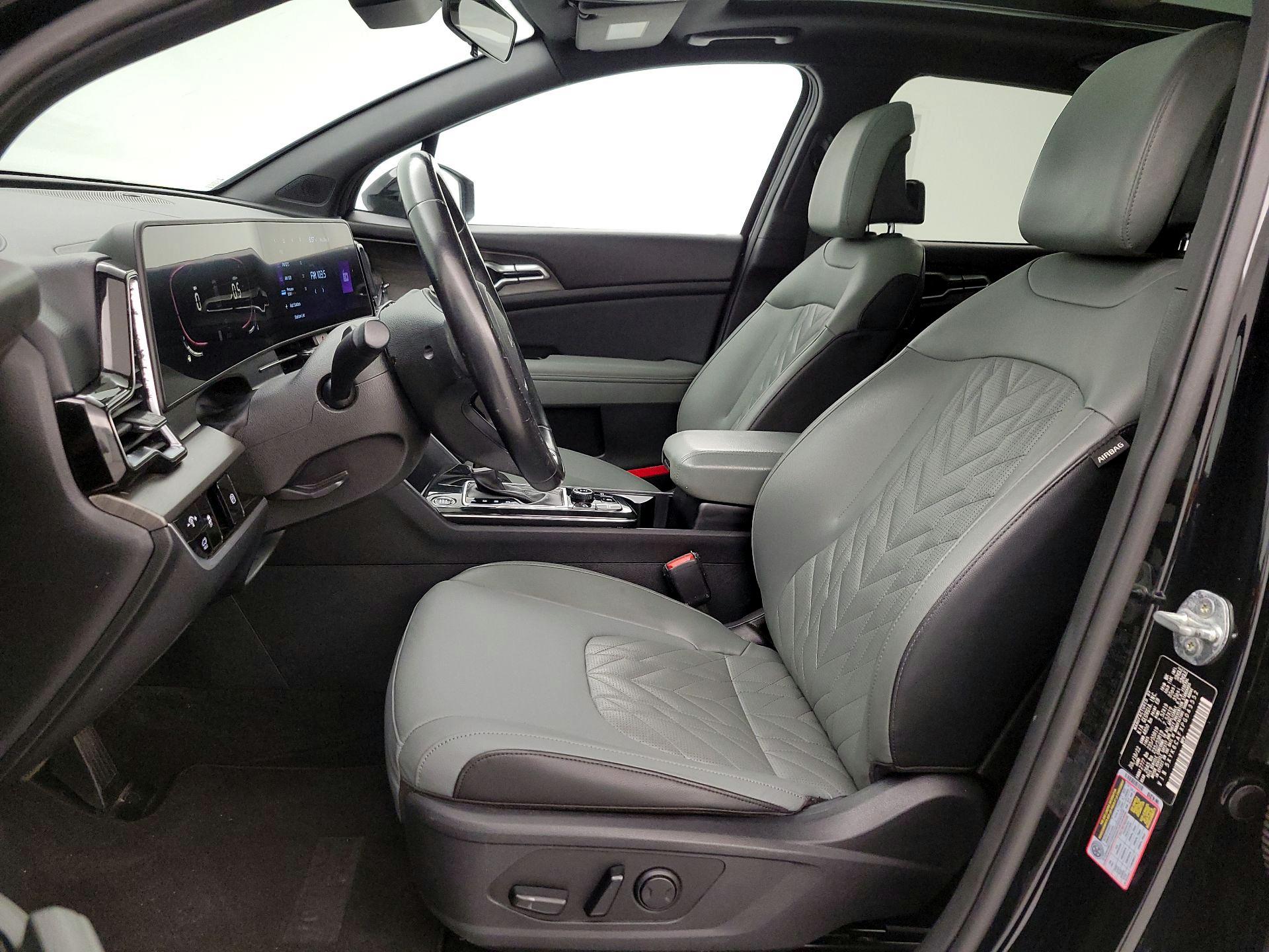 Thumbnail: 2023 Kia Sportage - 11