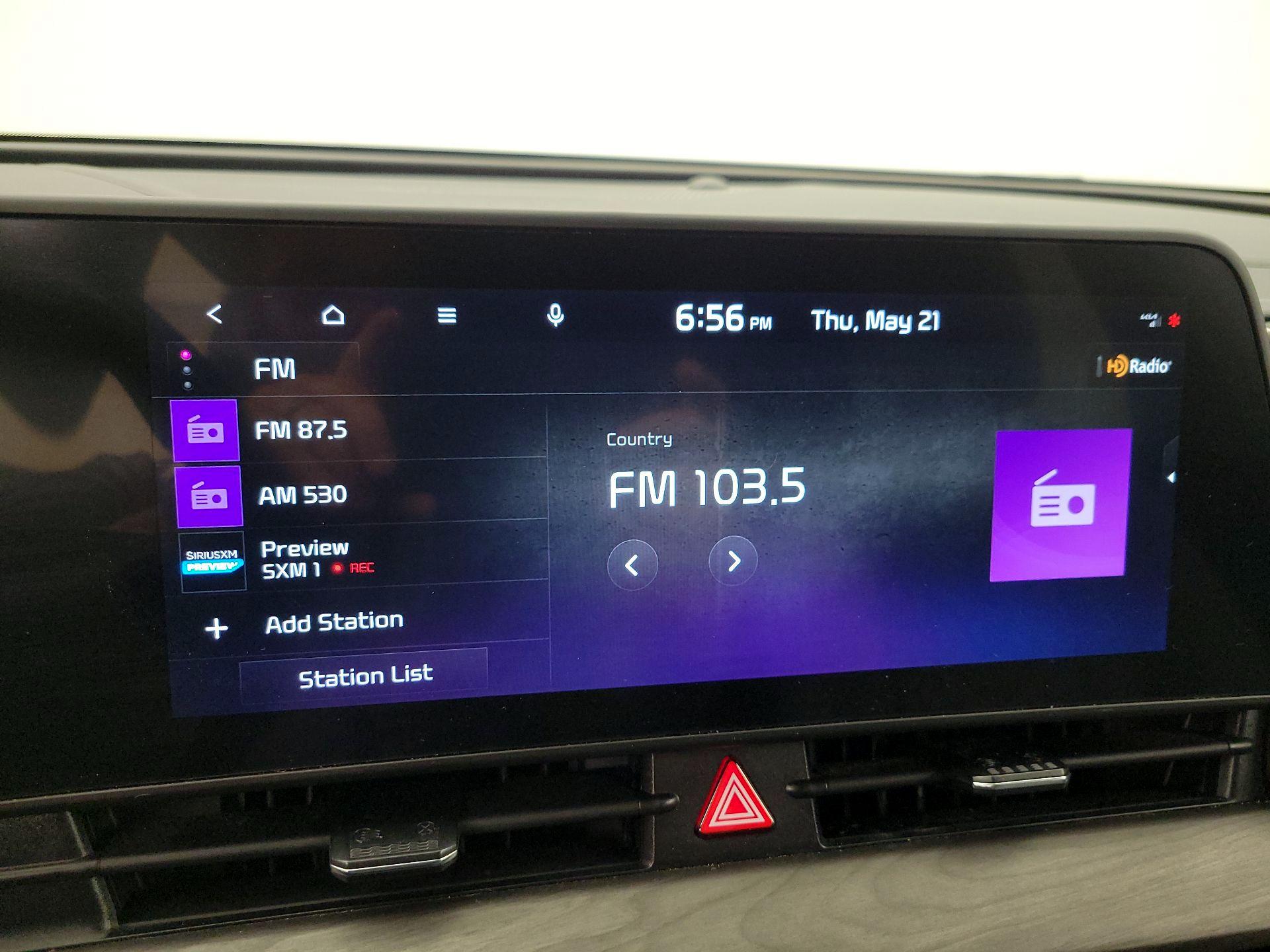 Thumbnail: 2023 Kia Sportage - 16