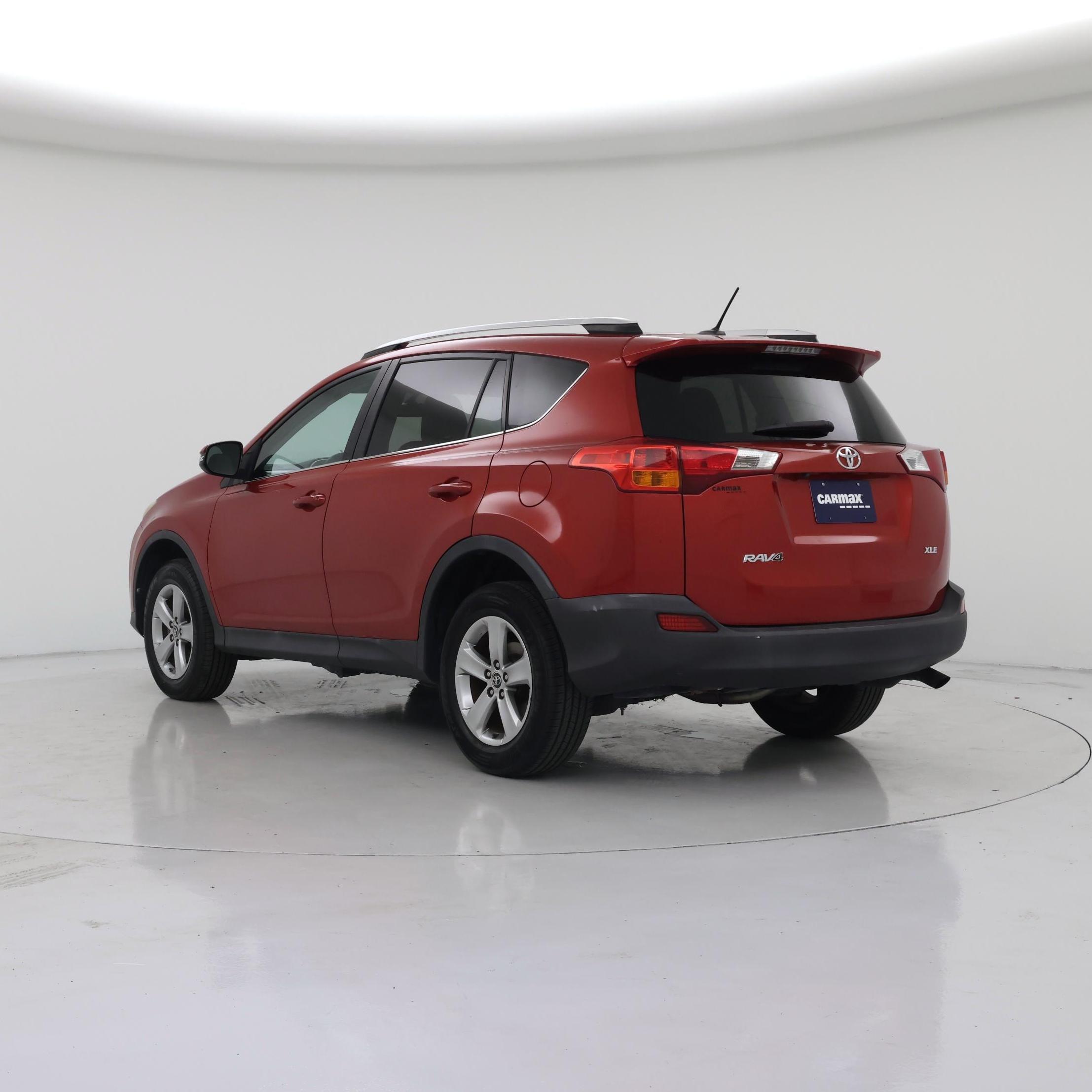 Thumbnail: 2015 Toyota RAV4 - 2