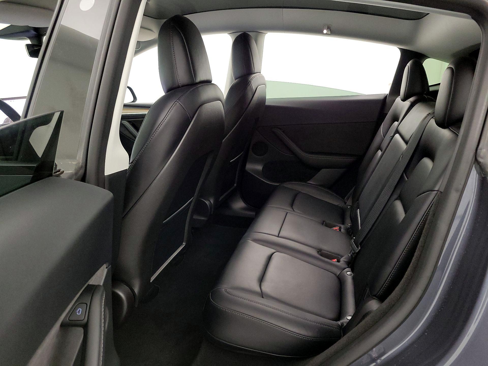 Thumbnail: 2023 Tesla Model Y - 18