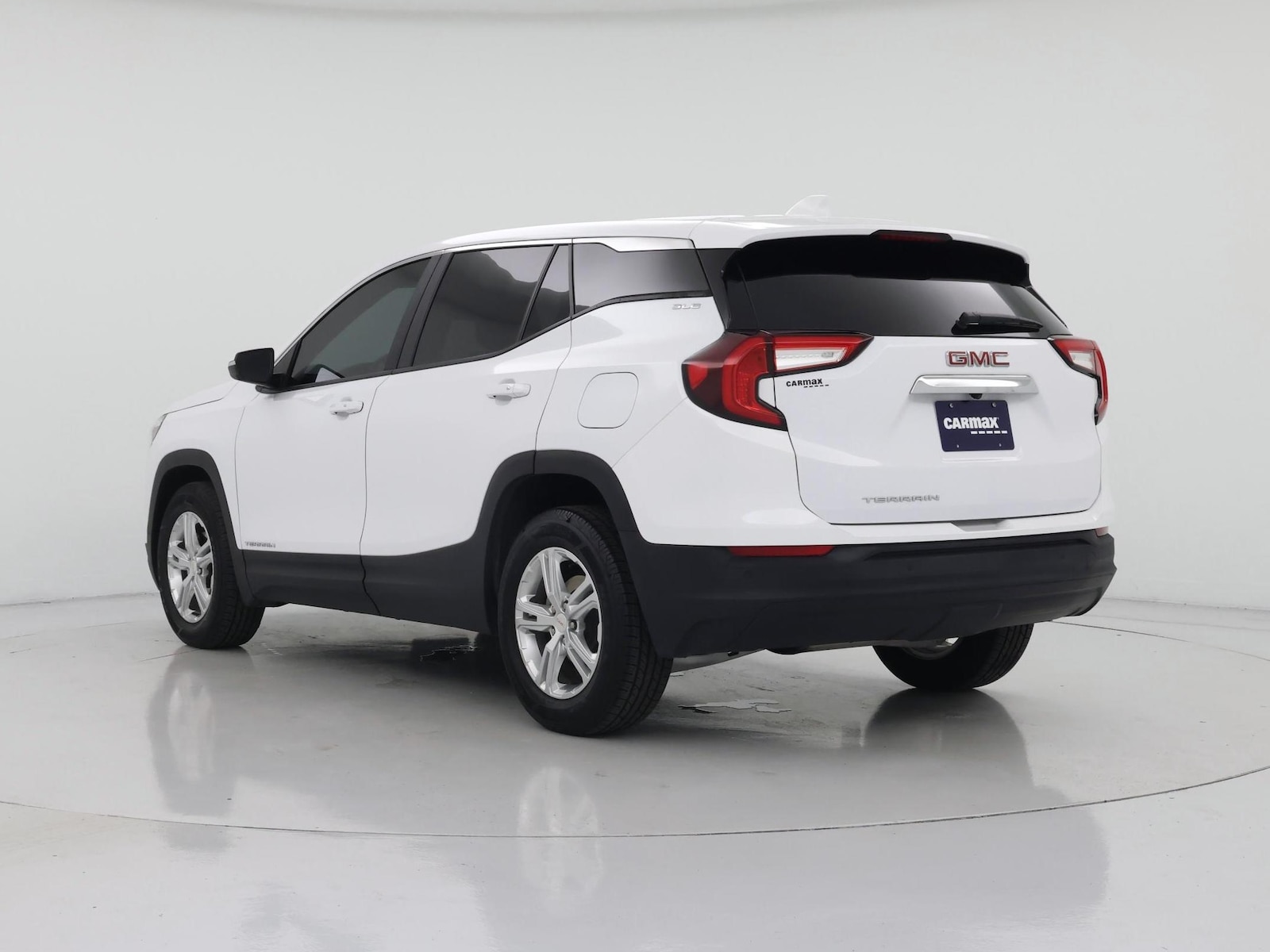 2022 GMC Terrain SLE - Photo 3