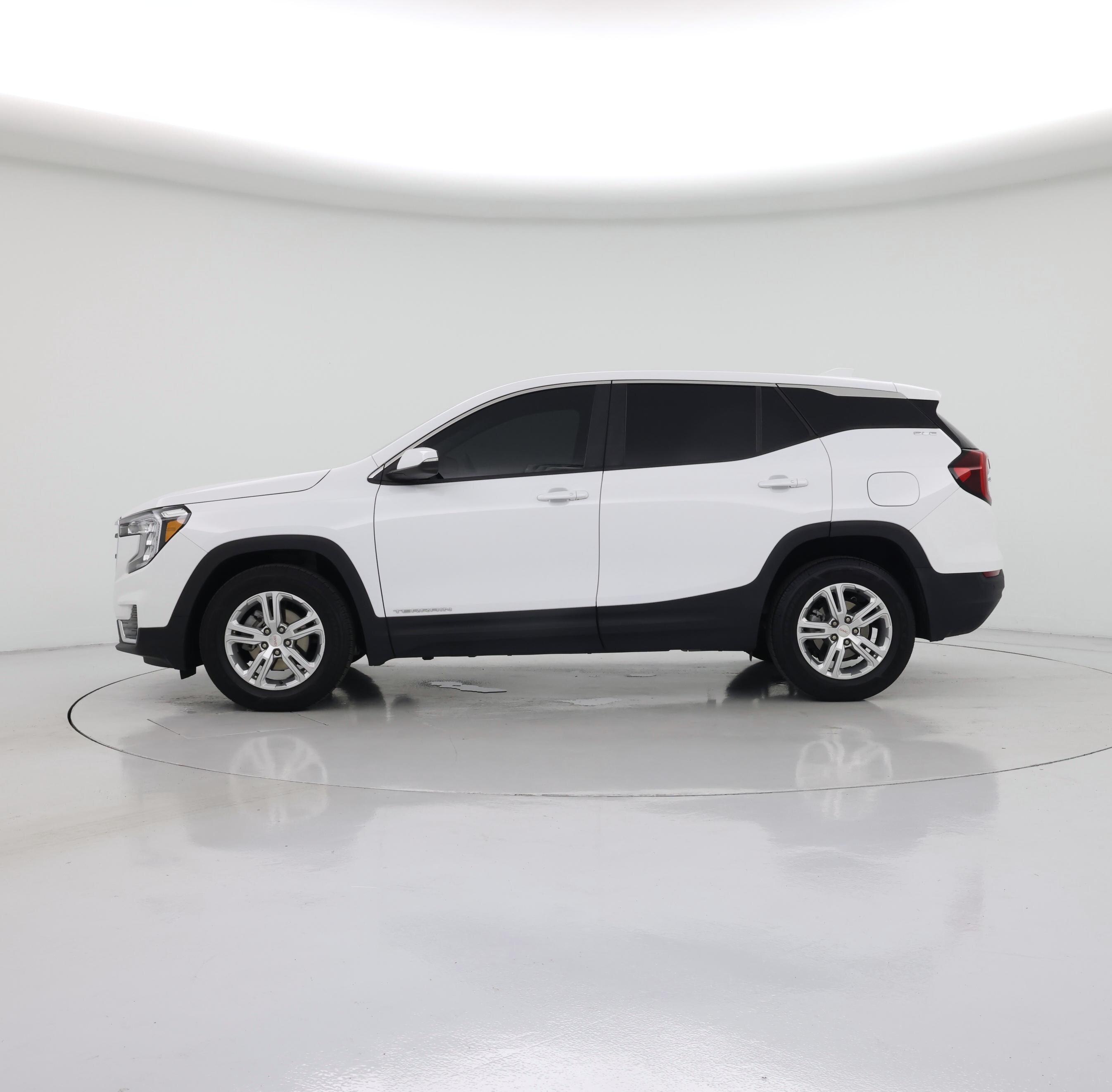 Thumbnail: 2022 GMC Terrain - 3