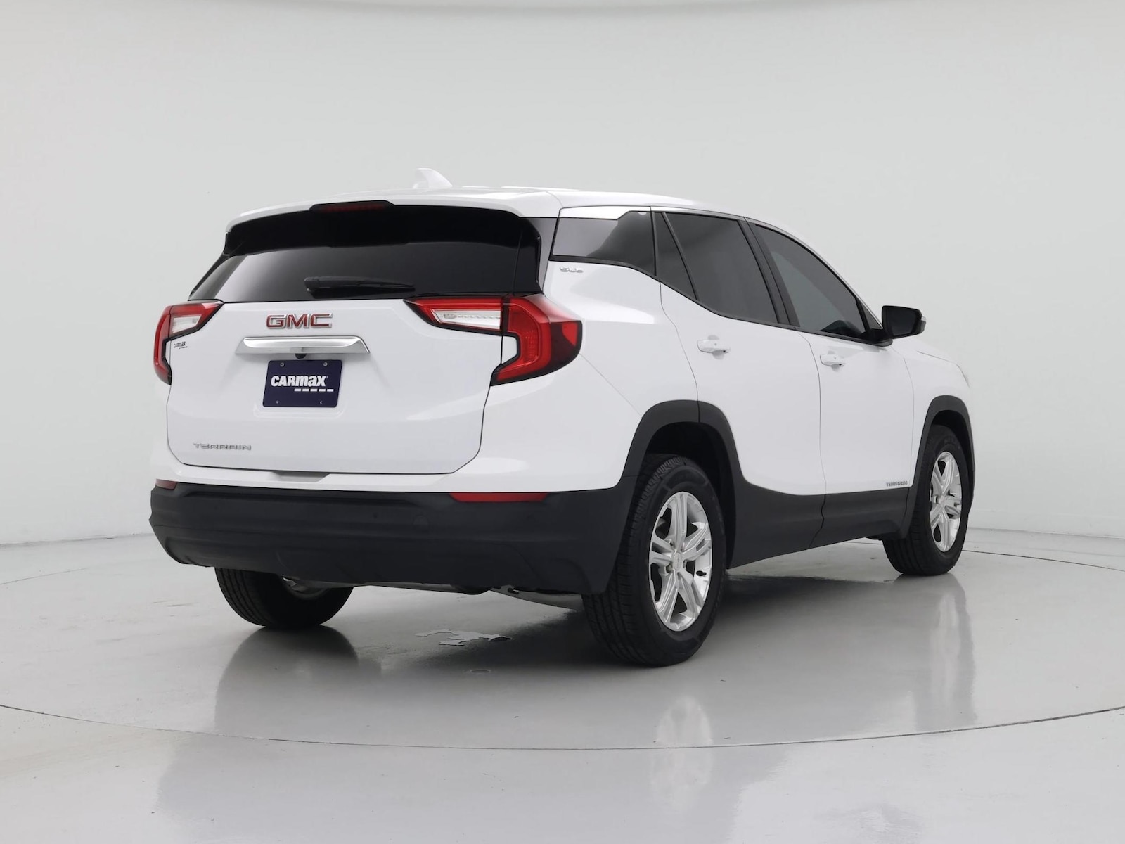 2022 GMC Terrain SLE - Photo 9