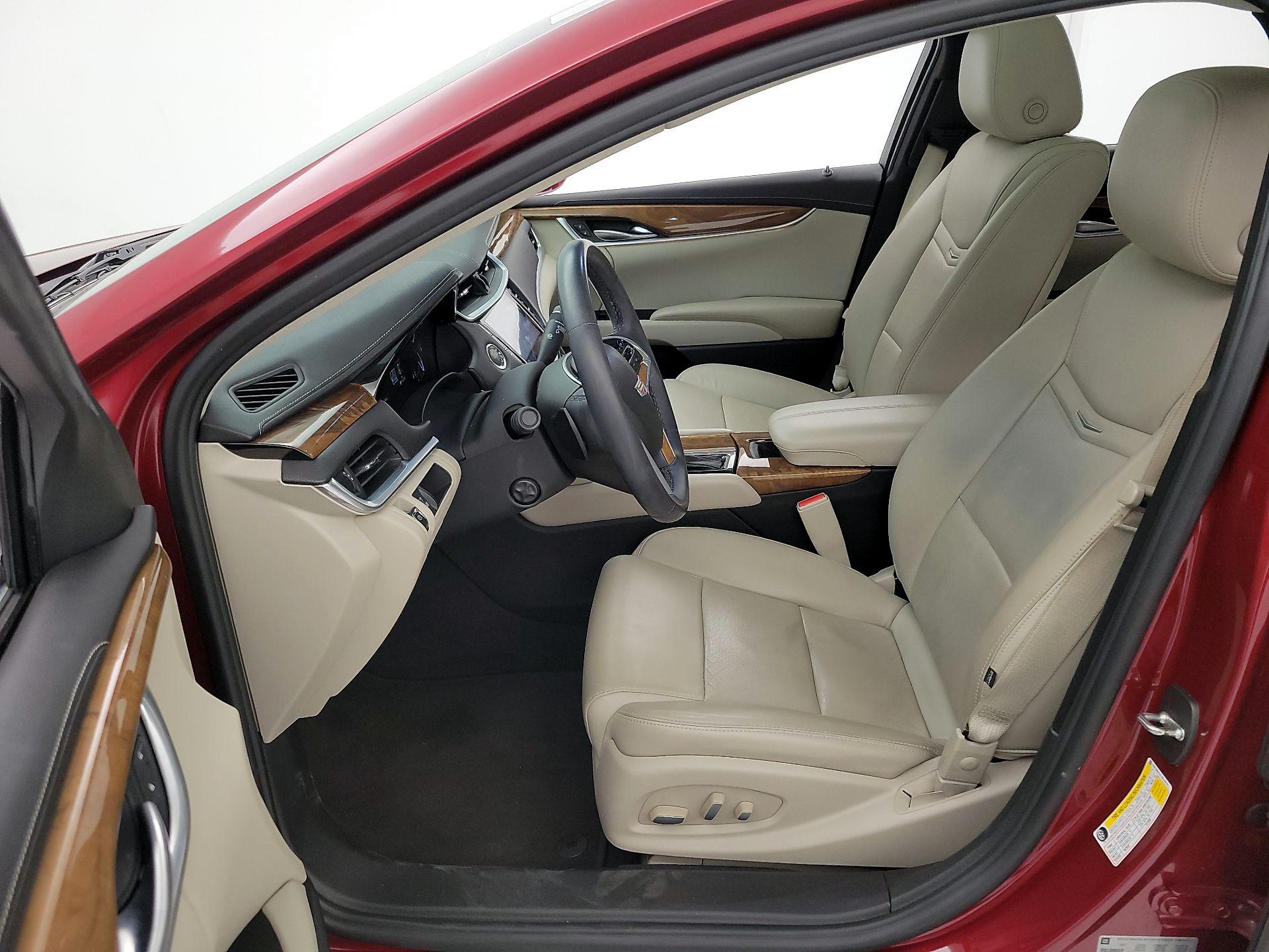 Thumbnail: 2018 Cadillac XTS - 11