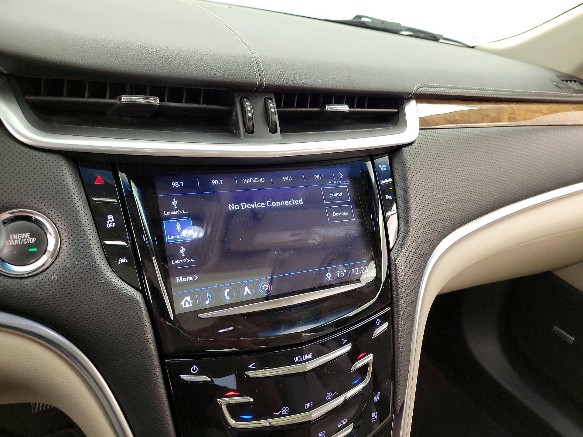 Thumbnail: 2018 Cadillac XTS - 16